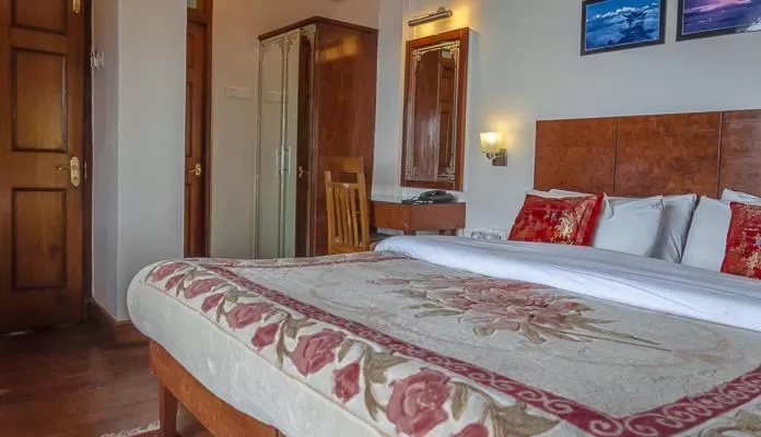 Bed in Hotel Shangrila Regency