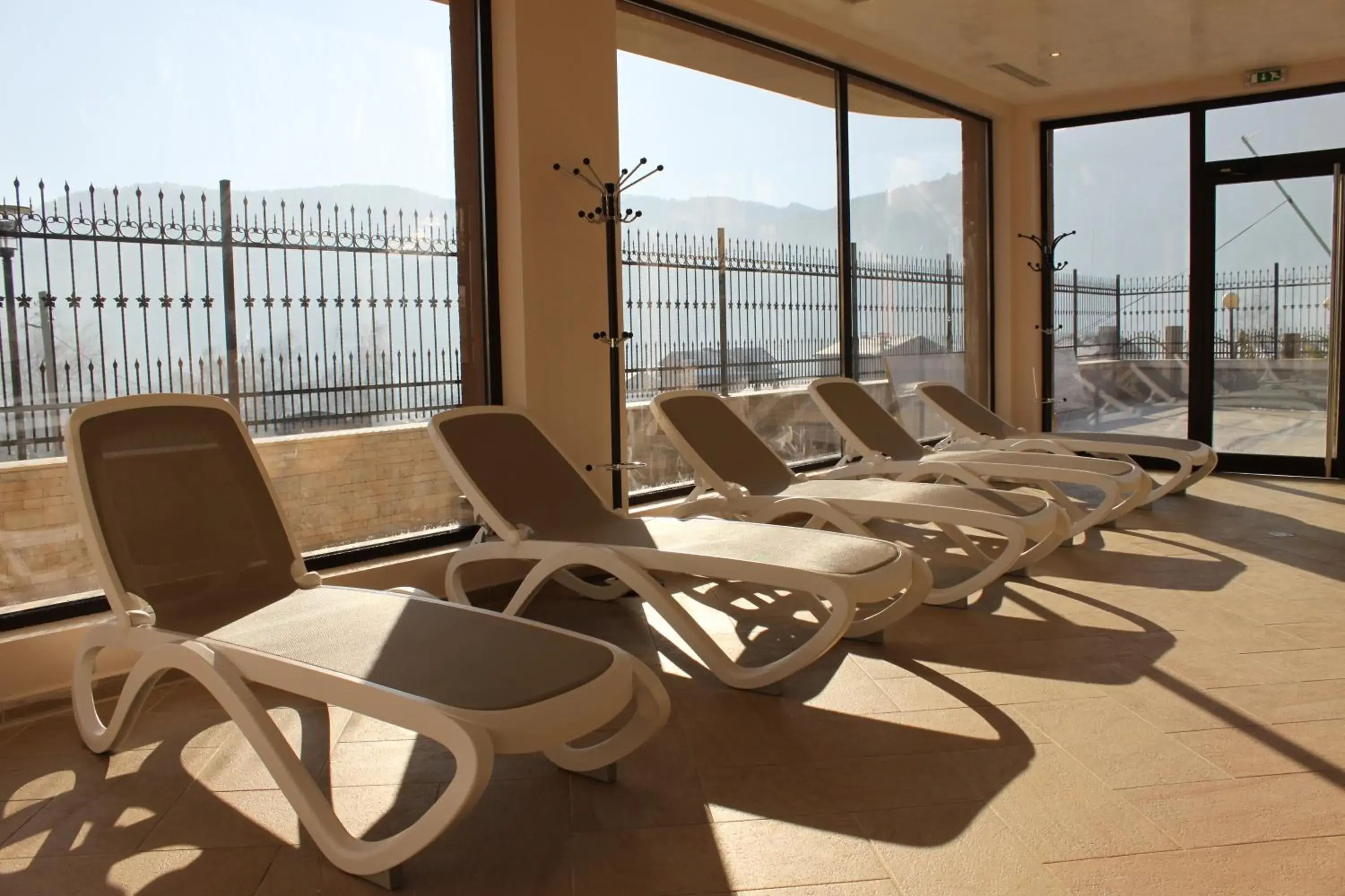 Seating area in Park Hotel and SPA Vella Hills