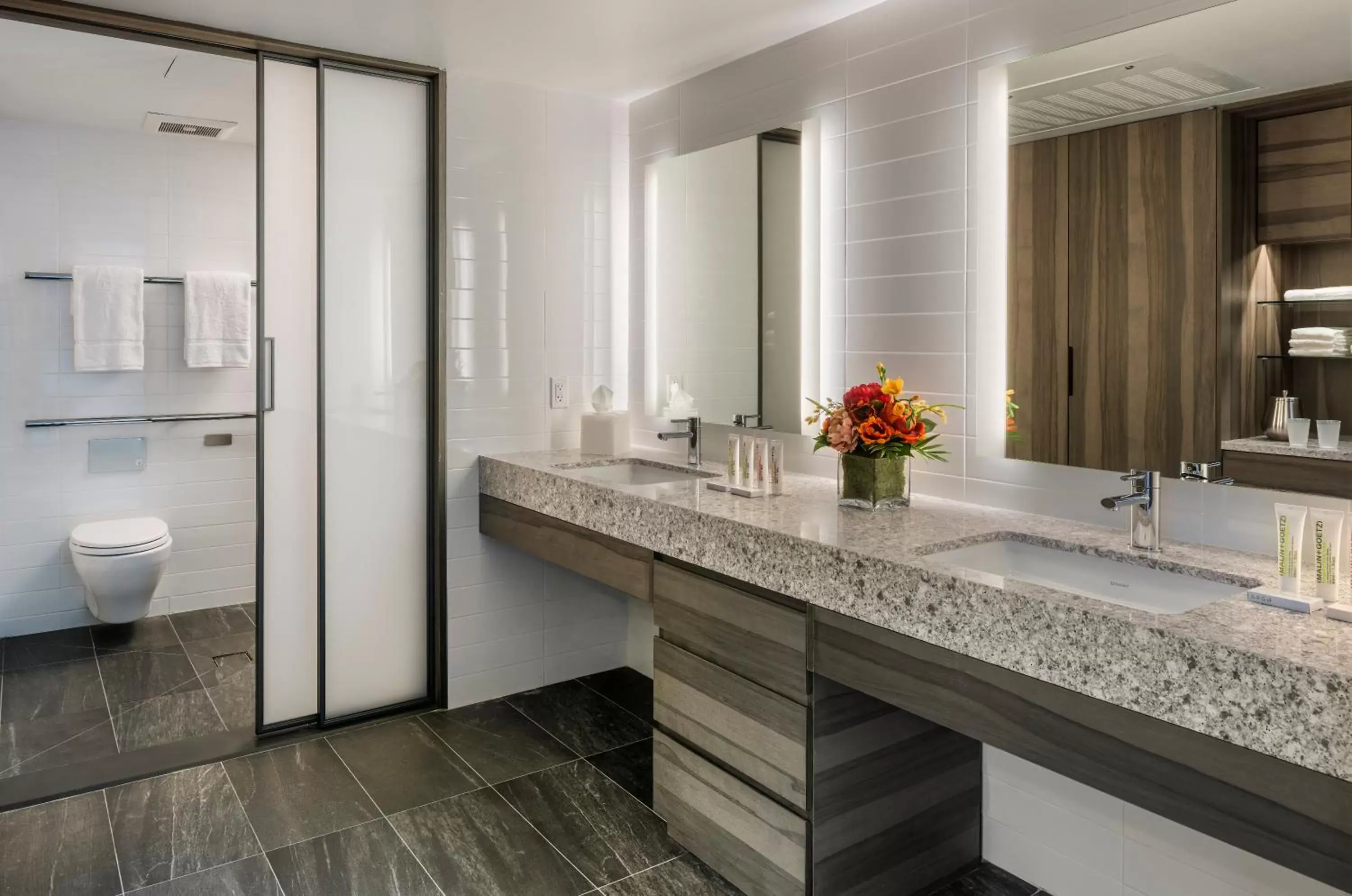 Bathroom in Carnegie Hotel Bathroom in Carnegie Hotel