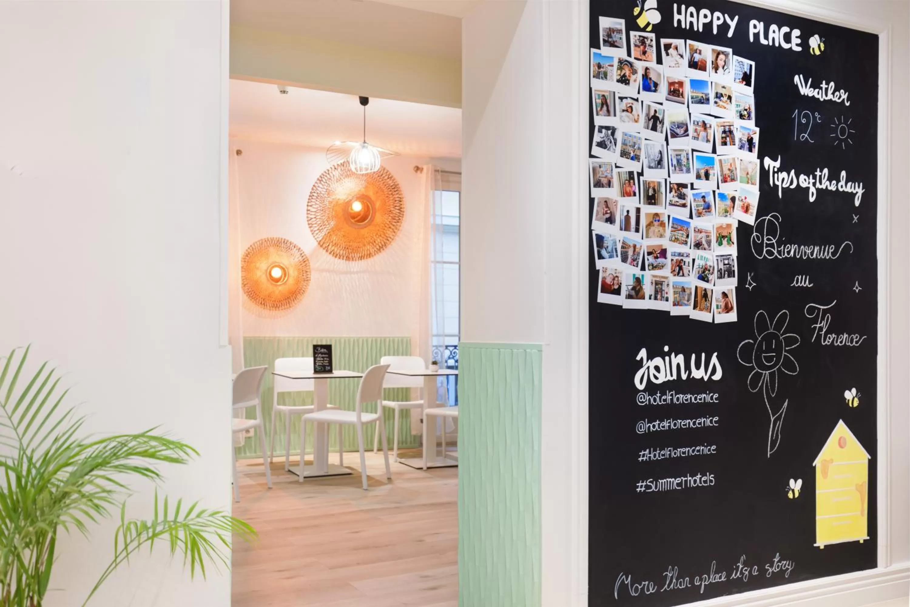 Lounge or bar in Hotel Florence Nice