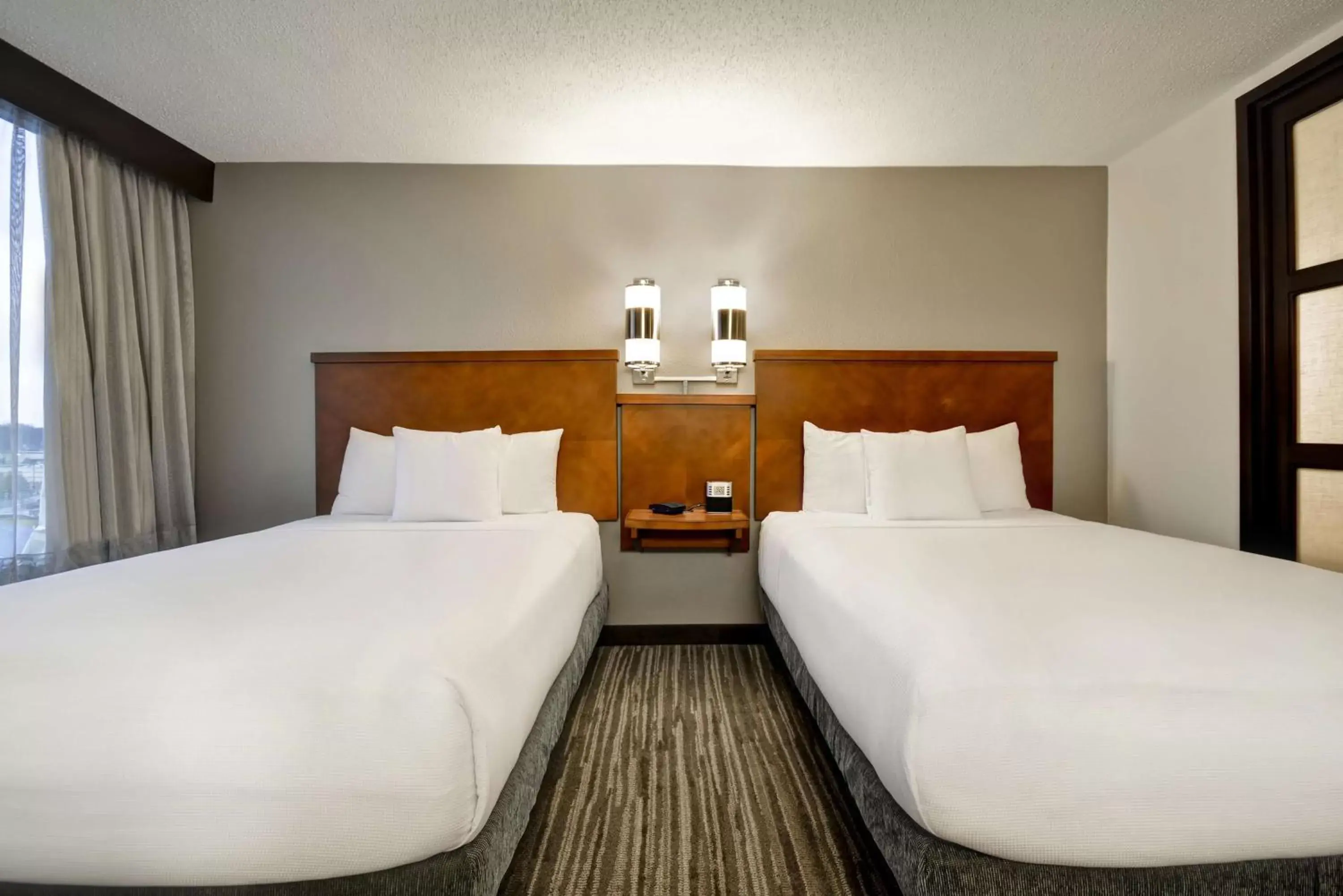 Photo of the whole room, Bed in Hyatt Place Columbus Worthington Photo of the whole room, Bed in Hyatt Place Columbus Worthington