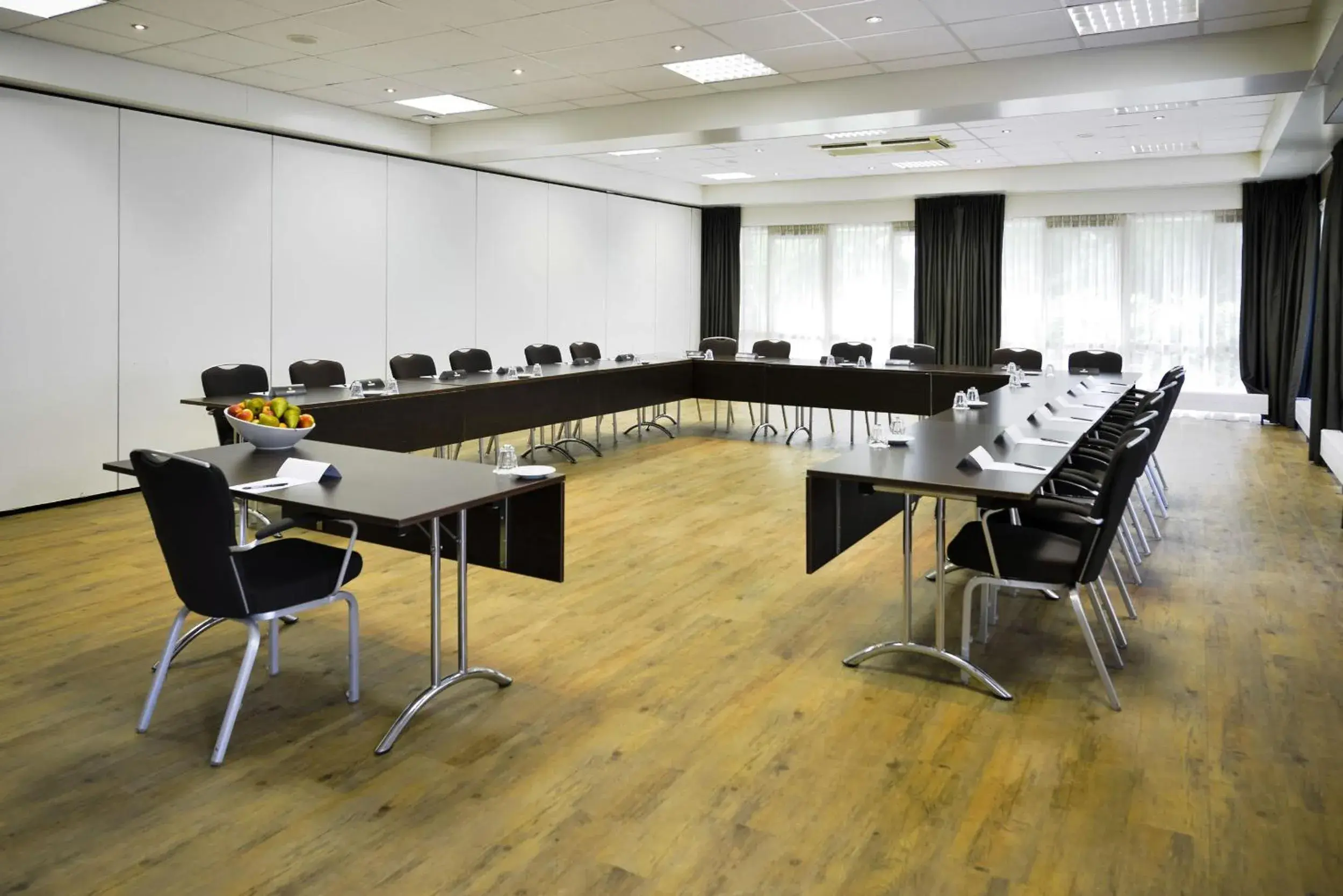 Business facilities in Fletcher Hotel Restaurant Victoria-Hoenderloo