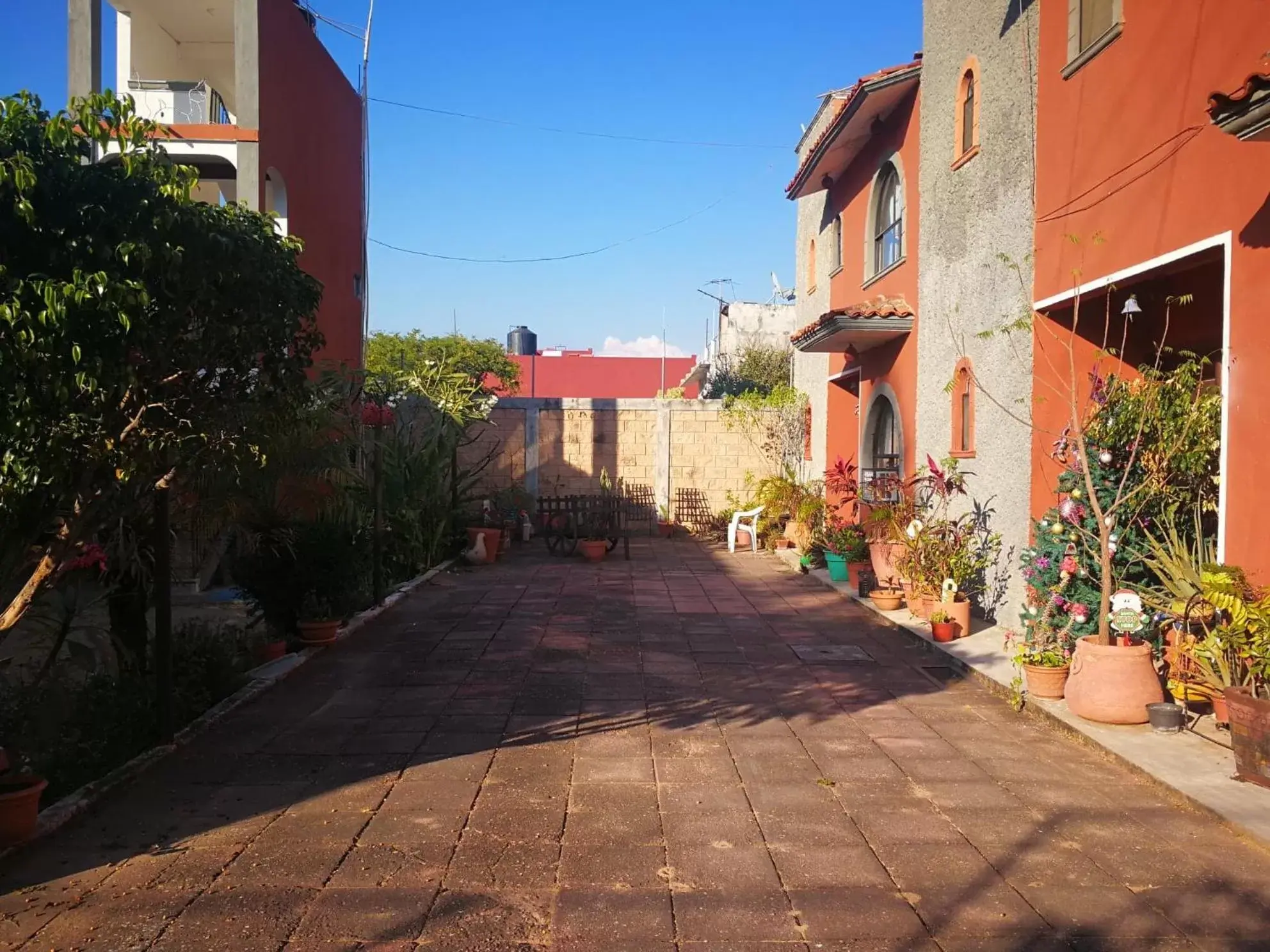 Property Building in Hotel Casa Zoque Colonial