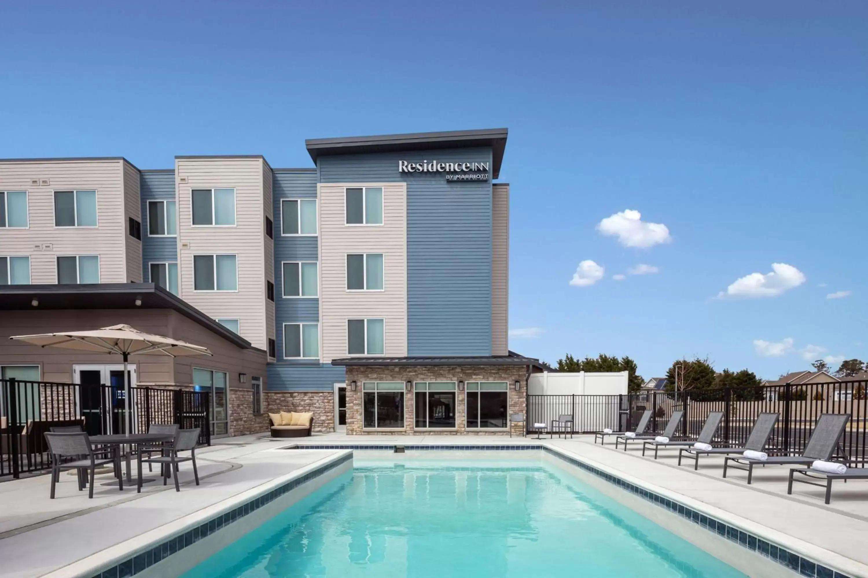 Swimming pool, Property Building in Residence Inn by Marriott Rehoboth Beach