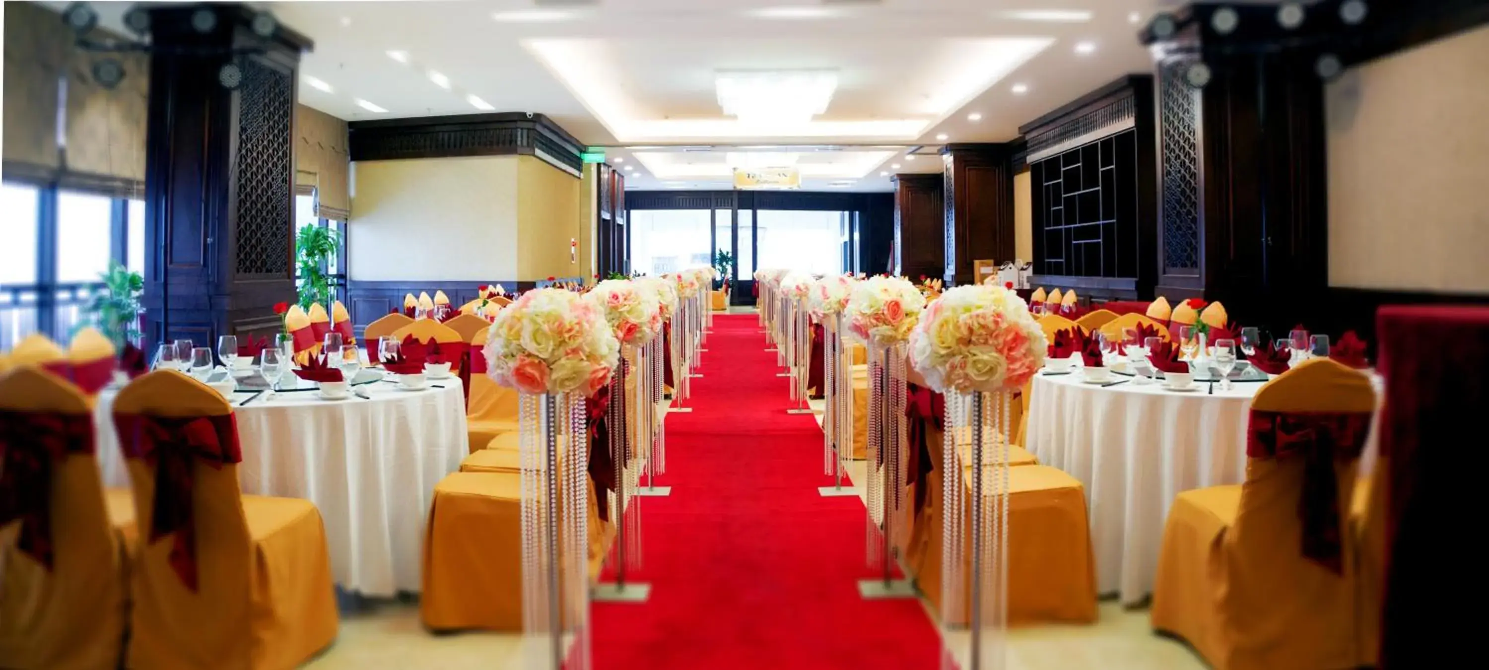 Restaurant/places to eat, Banquet Facilities in Muong Thanh Hanoi Centre Hotel