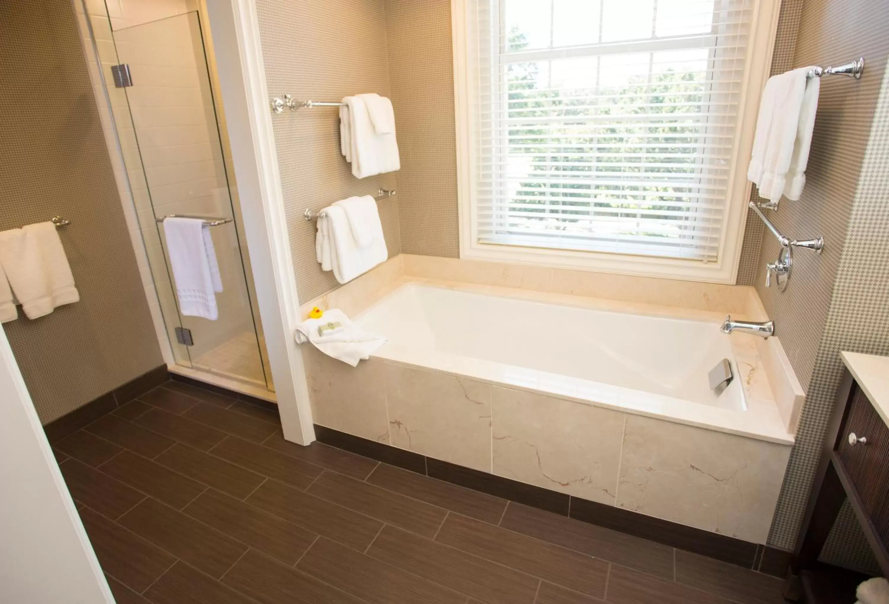 Deluxe King - Garden View in The Atherton Hotel at OSU Deluxe King - Garden View in The Atherton Hotel at OSU