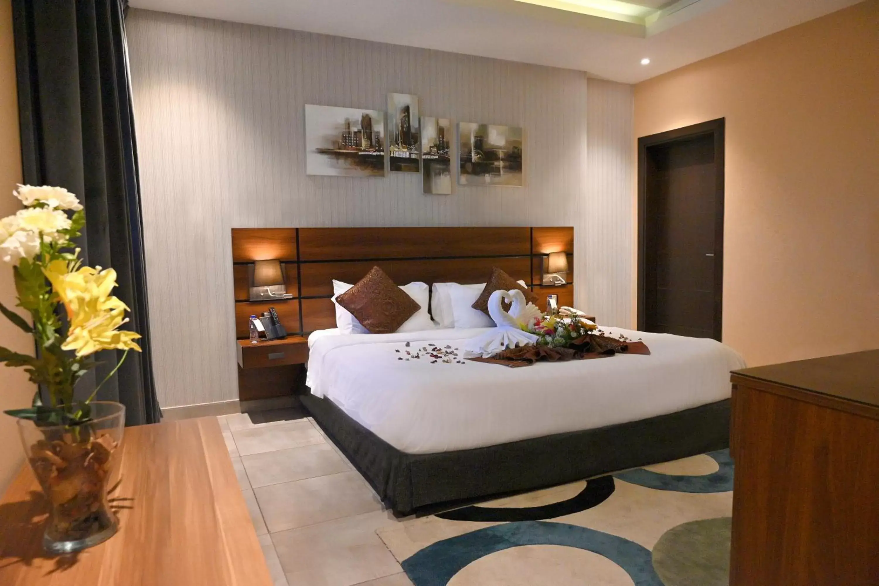 Bed in Q Suites Jeddah by EWA - Managed by HMH