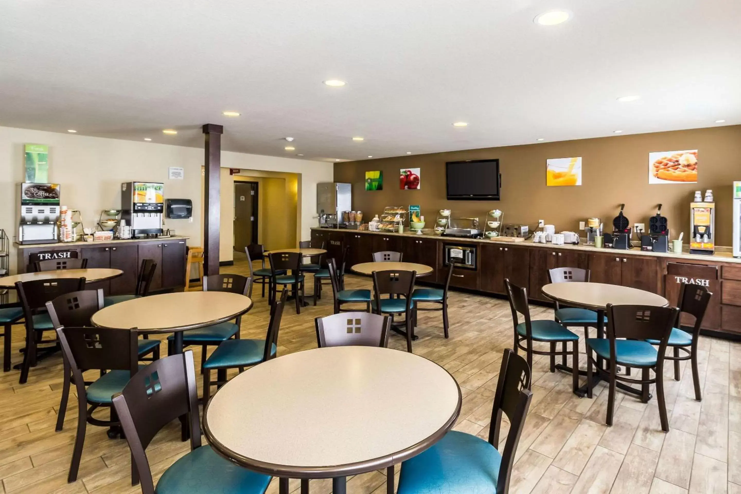 Dining area, Restaurant/Places to Eat in Quality Inn Columbia Mall