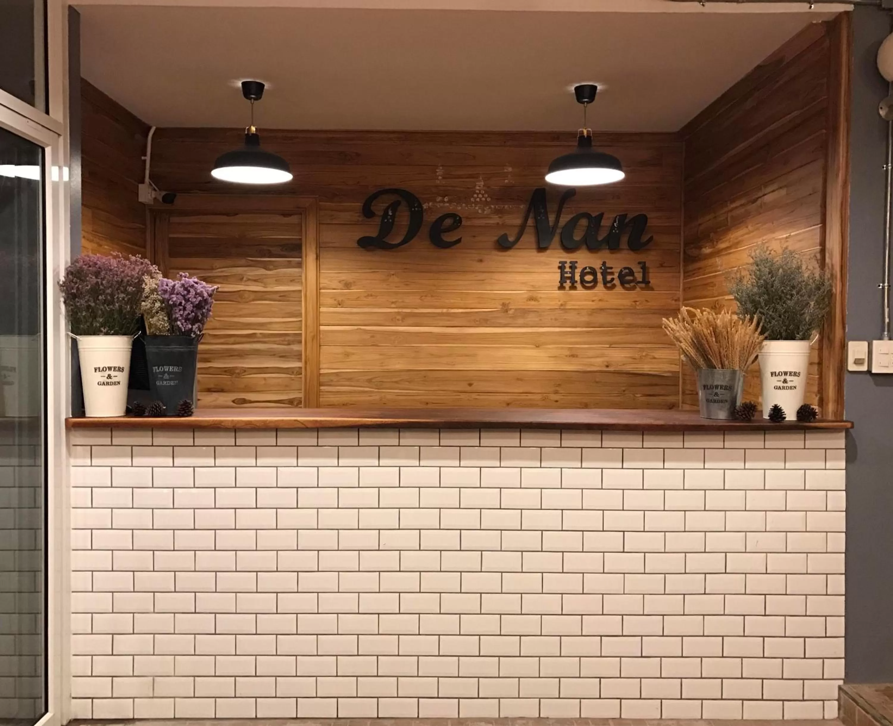 Property logo or sign, Property Logo/Sign in De Nan Hotel