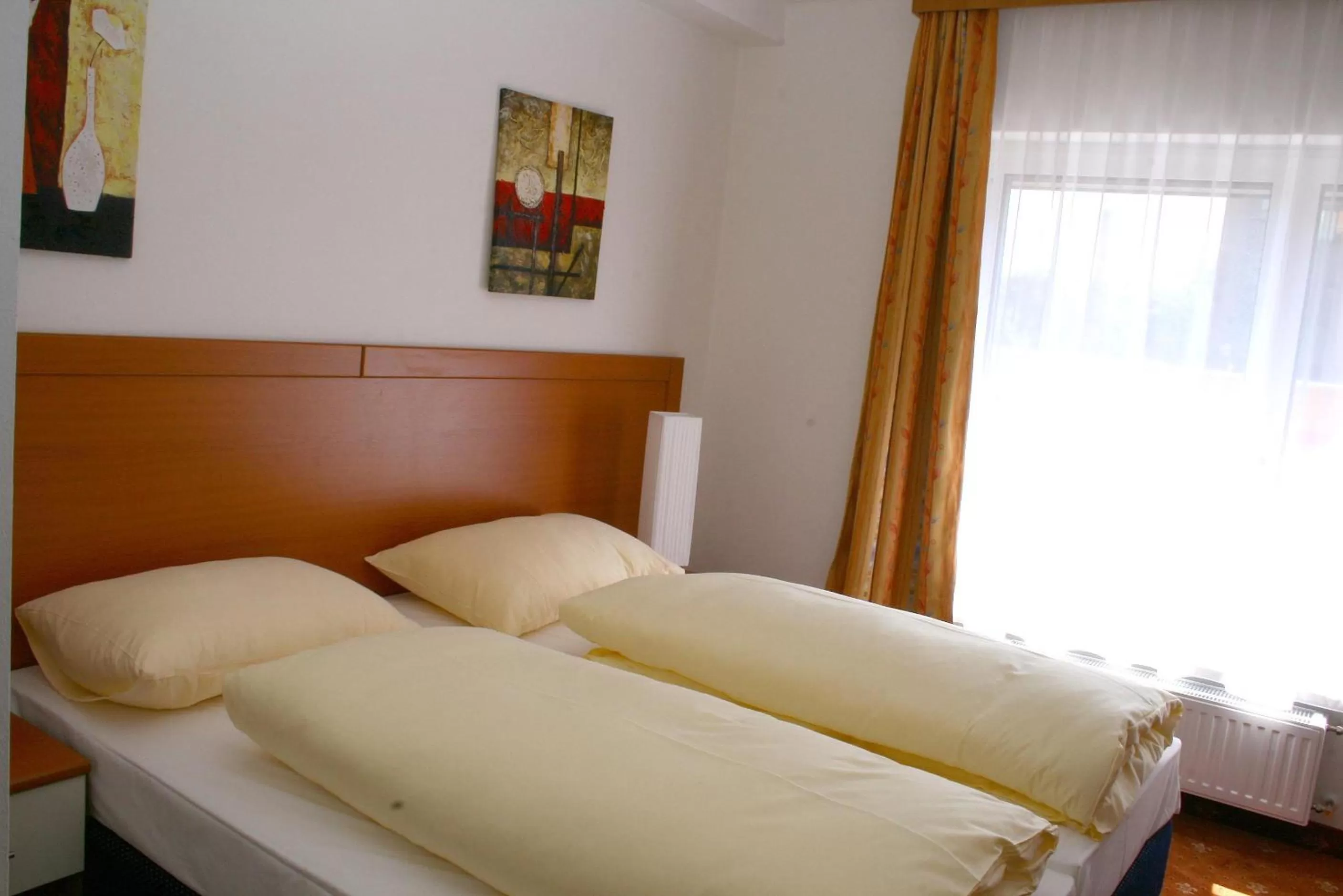 Bed in Hotel Evido Salzburg City Center