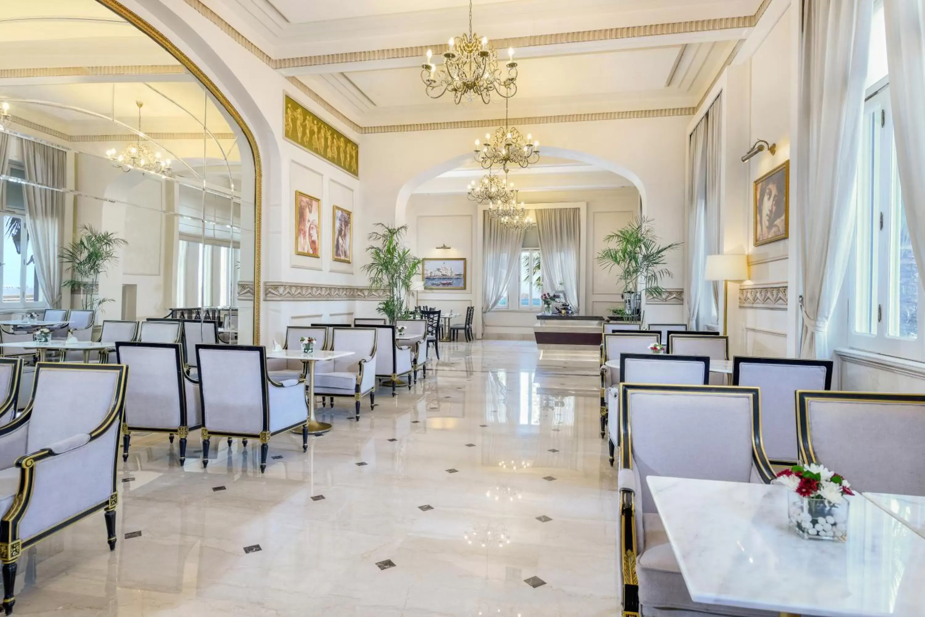 Restaurant/Places to Eat in Steigenberger Cecil Hotel Alexandria