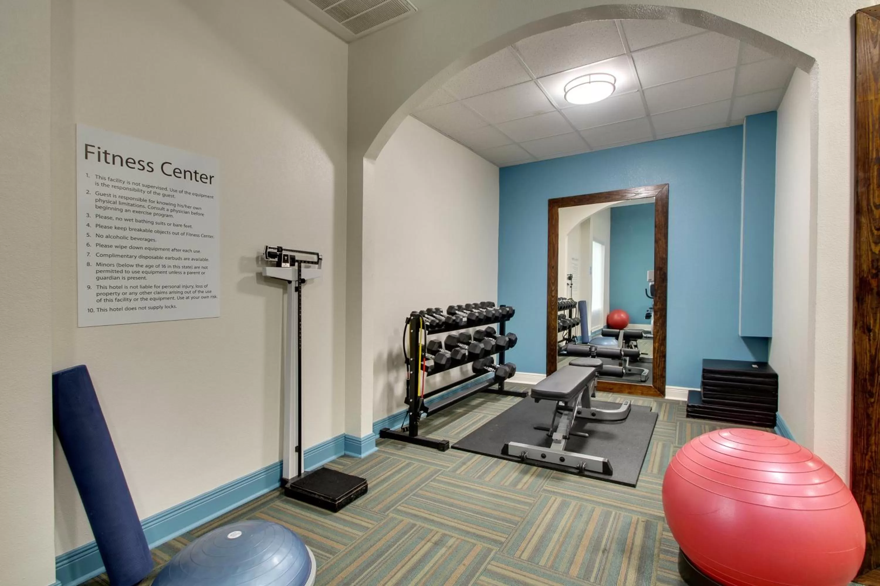 Fitness centre/facilities in Holiday Inn Express & Suites Laurel by IHG