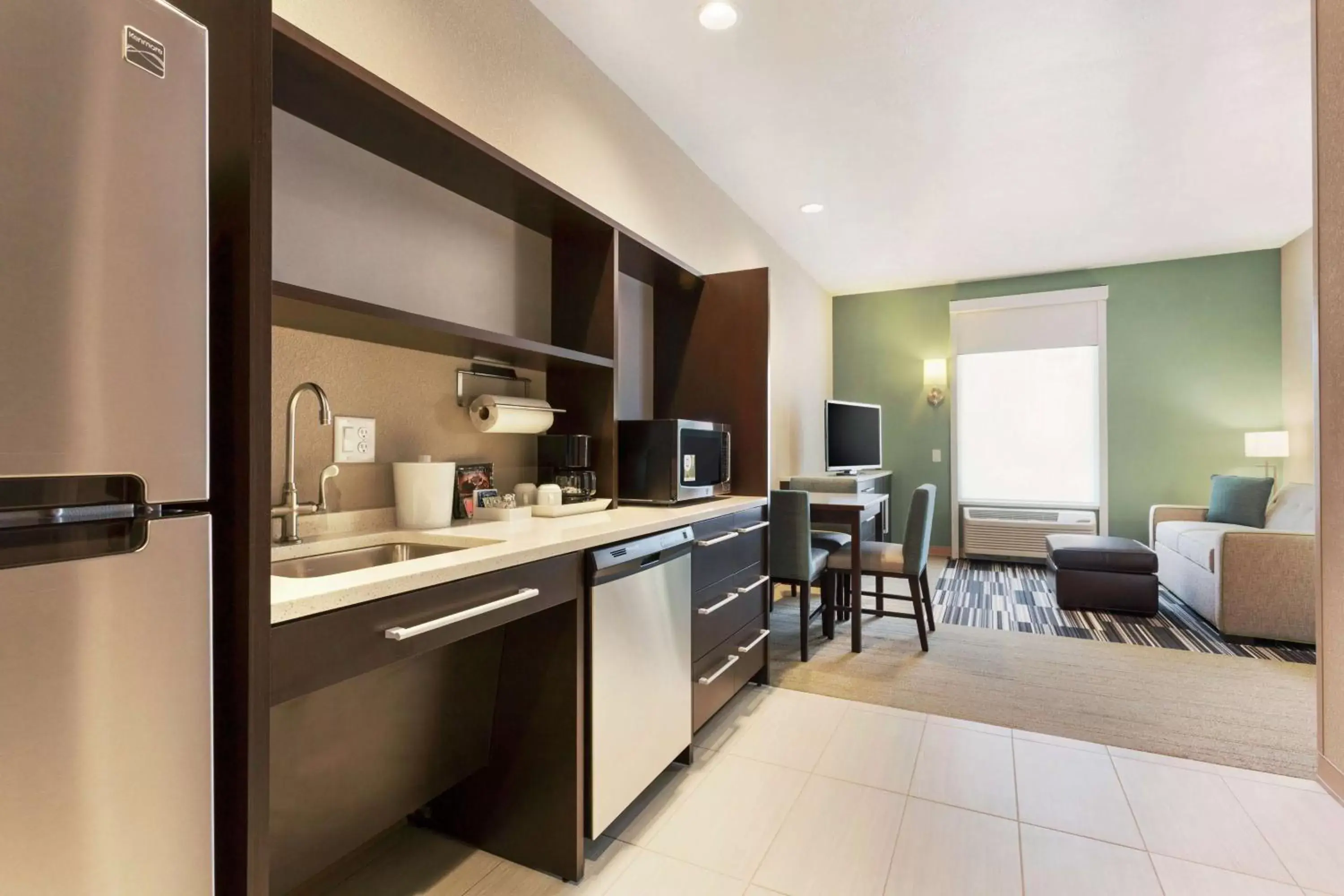 Bedroom, Kitchen/Kitchenette in Home2 Suites by Hilton Salt Lake City-Murray, UT