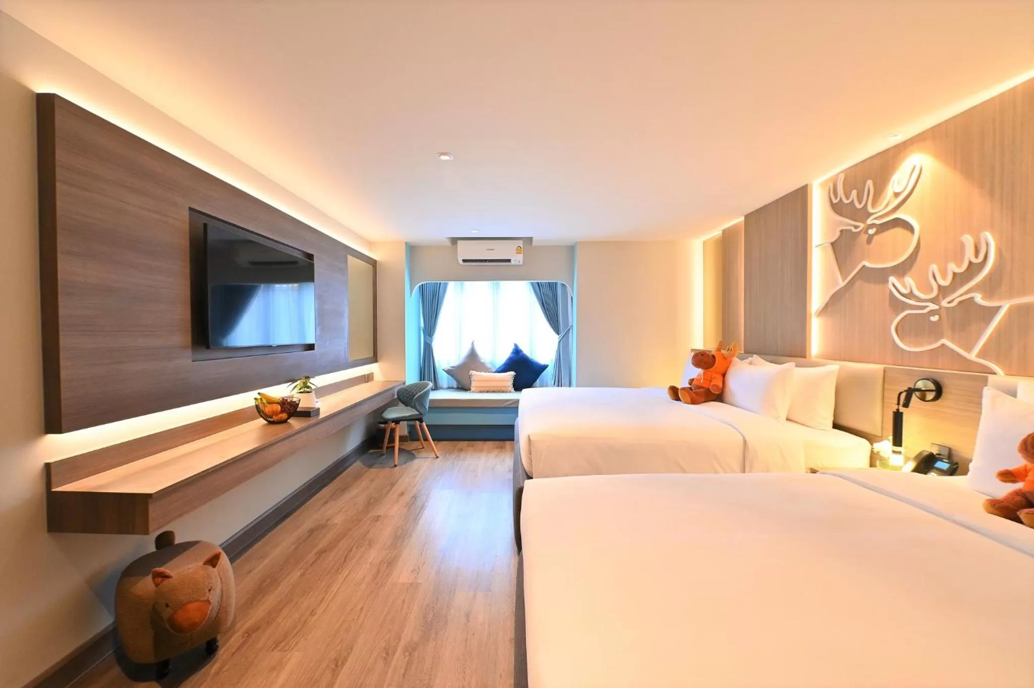 Photo of the whole room, Bed in Moose Hotel Nimman