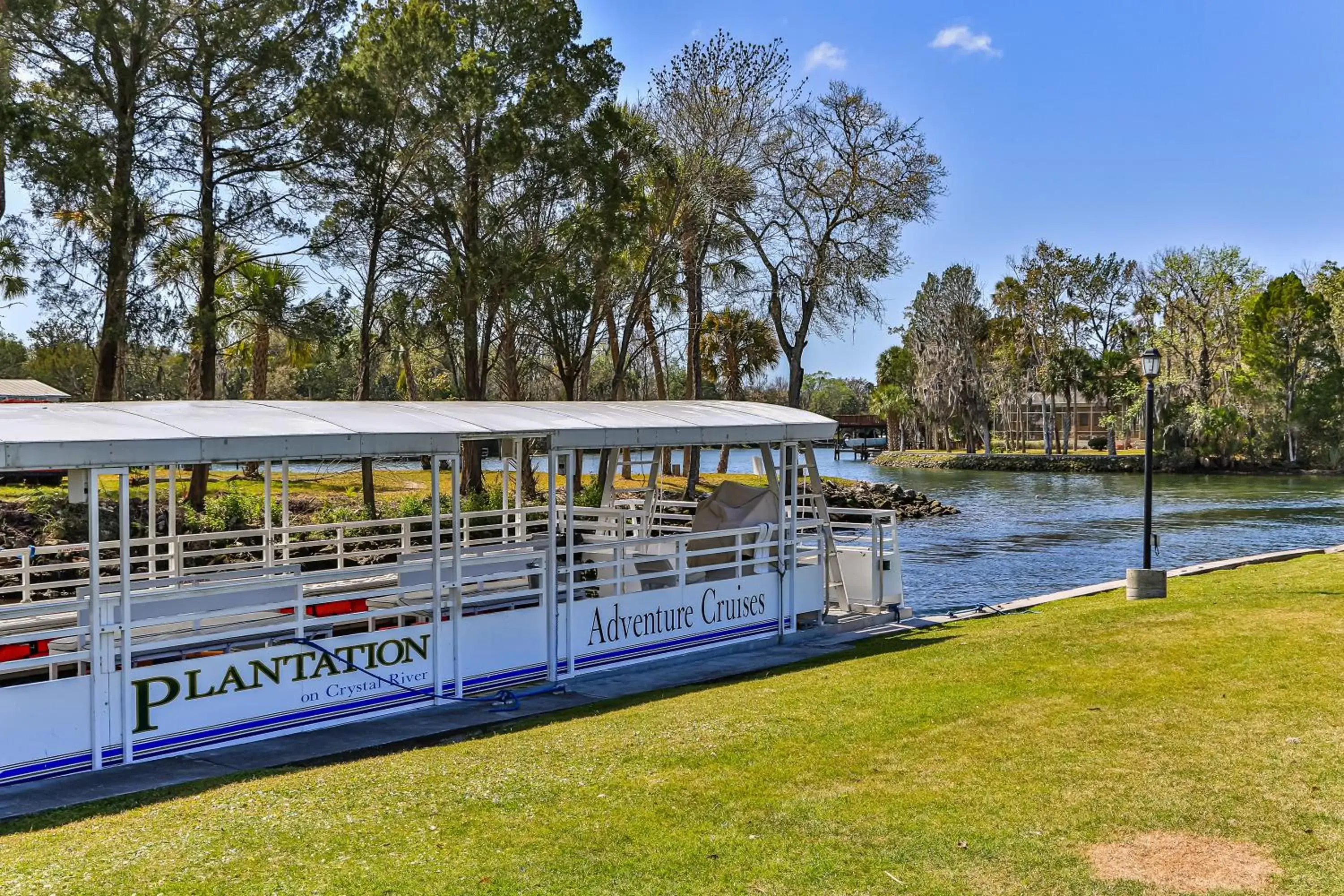 Natural landscape, Swimming Pool in Plantation Resort on Crystal River, Ascend Hotel Collection