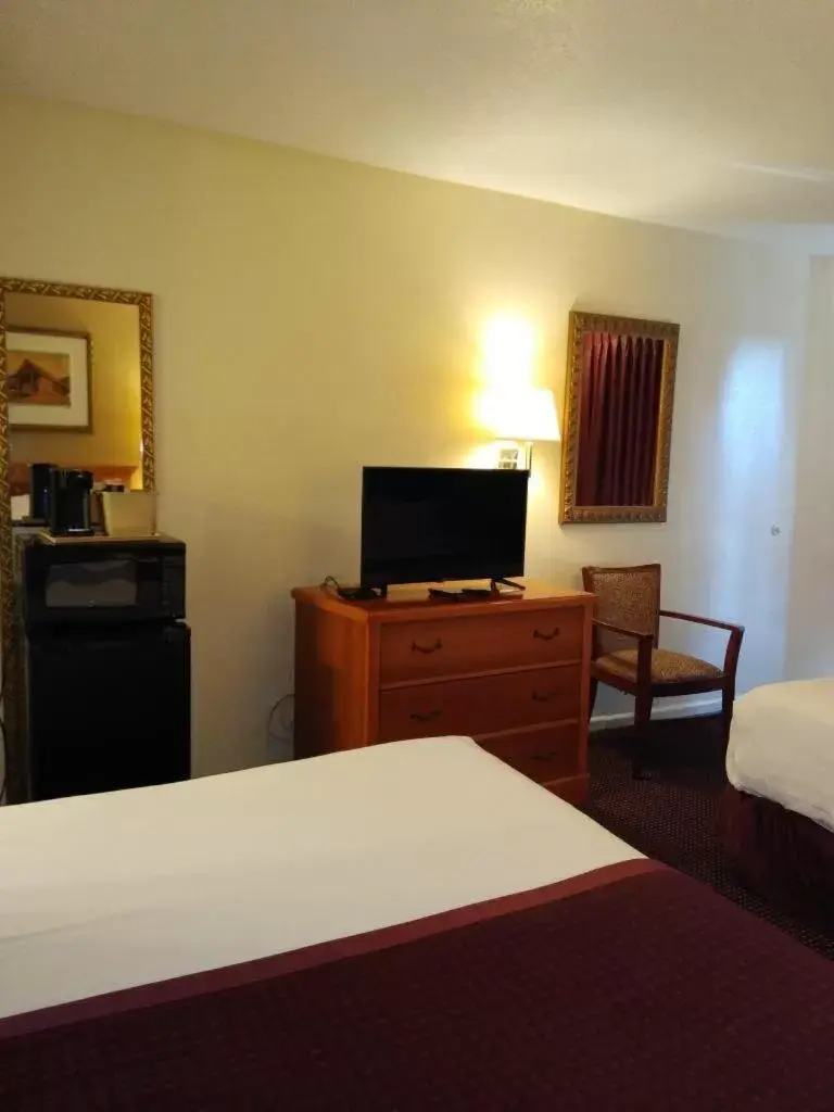 Bed in Knights Inn San Antonio near Frost Bank Center Bed in Knights Inn San Antonio near Frost Bank Center
