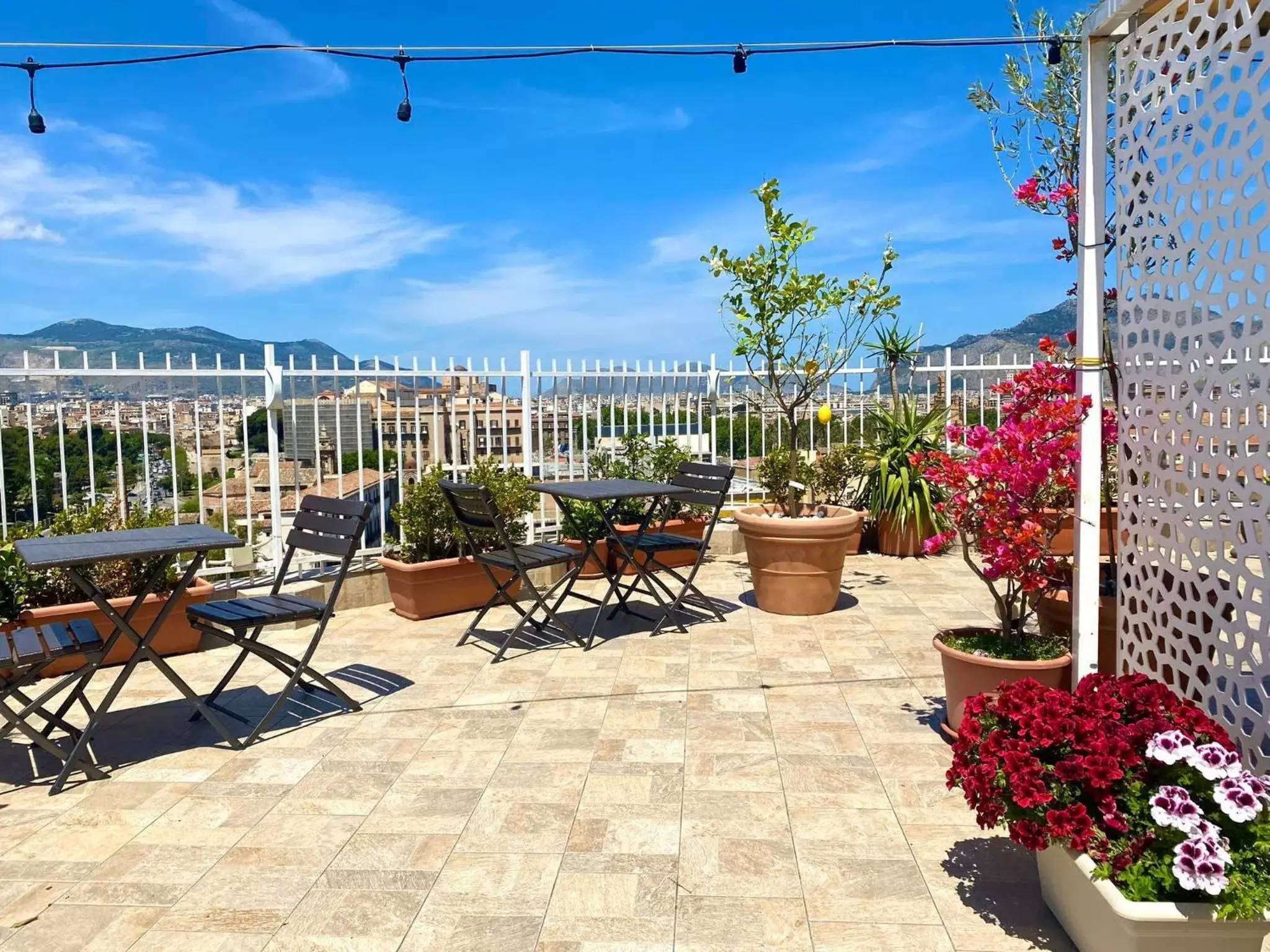 Balcony/Terrace in LeAlbe di Sicilia