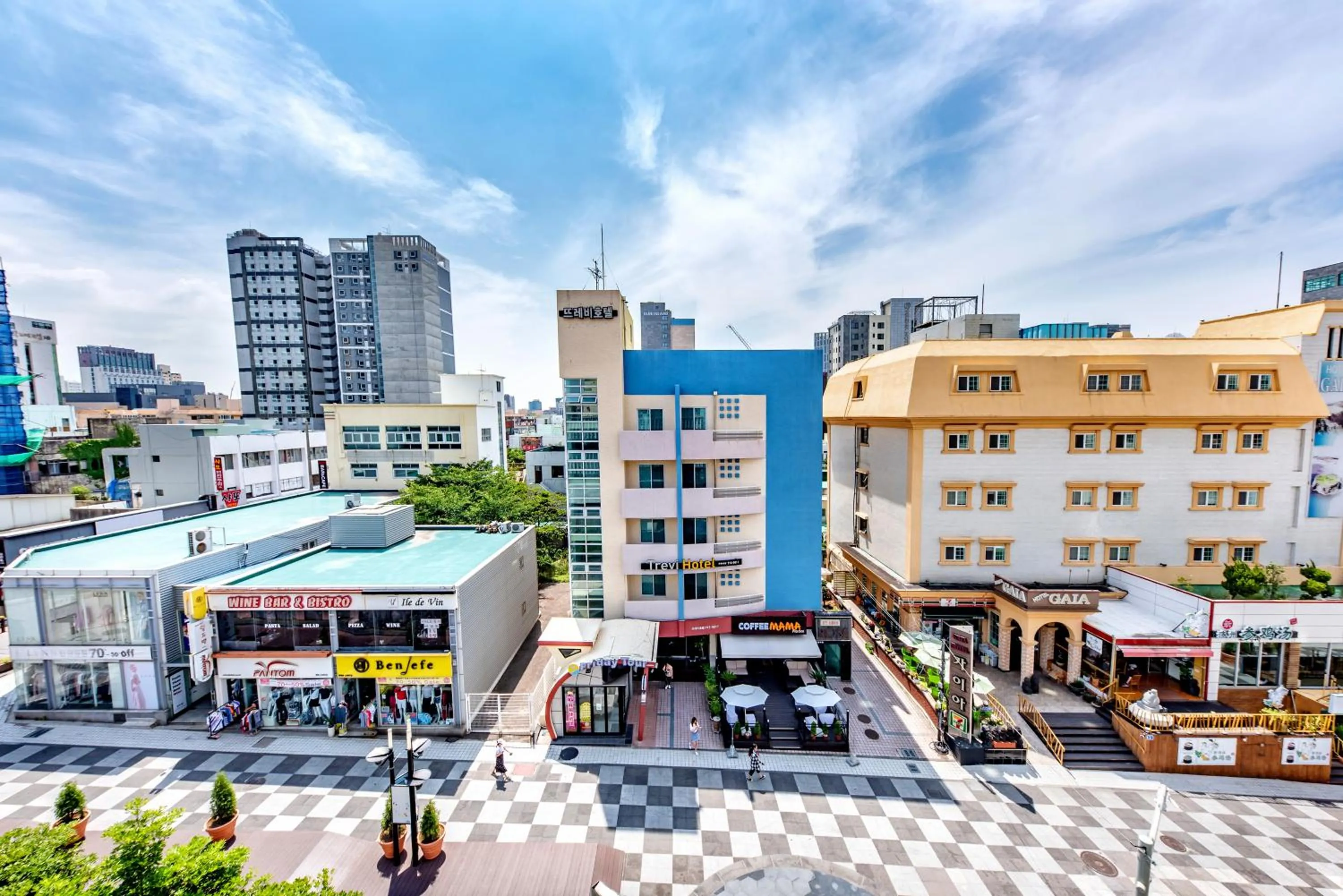 Property building in Trevi Hotel