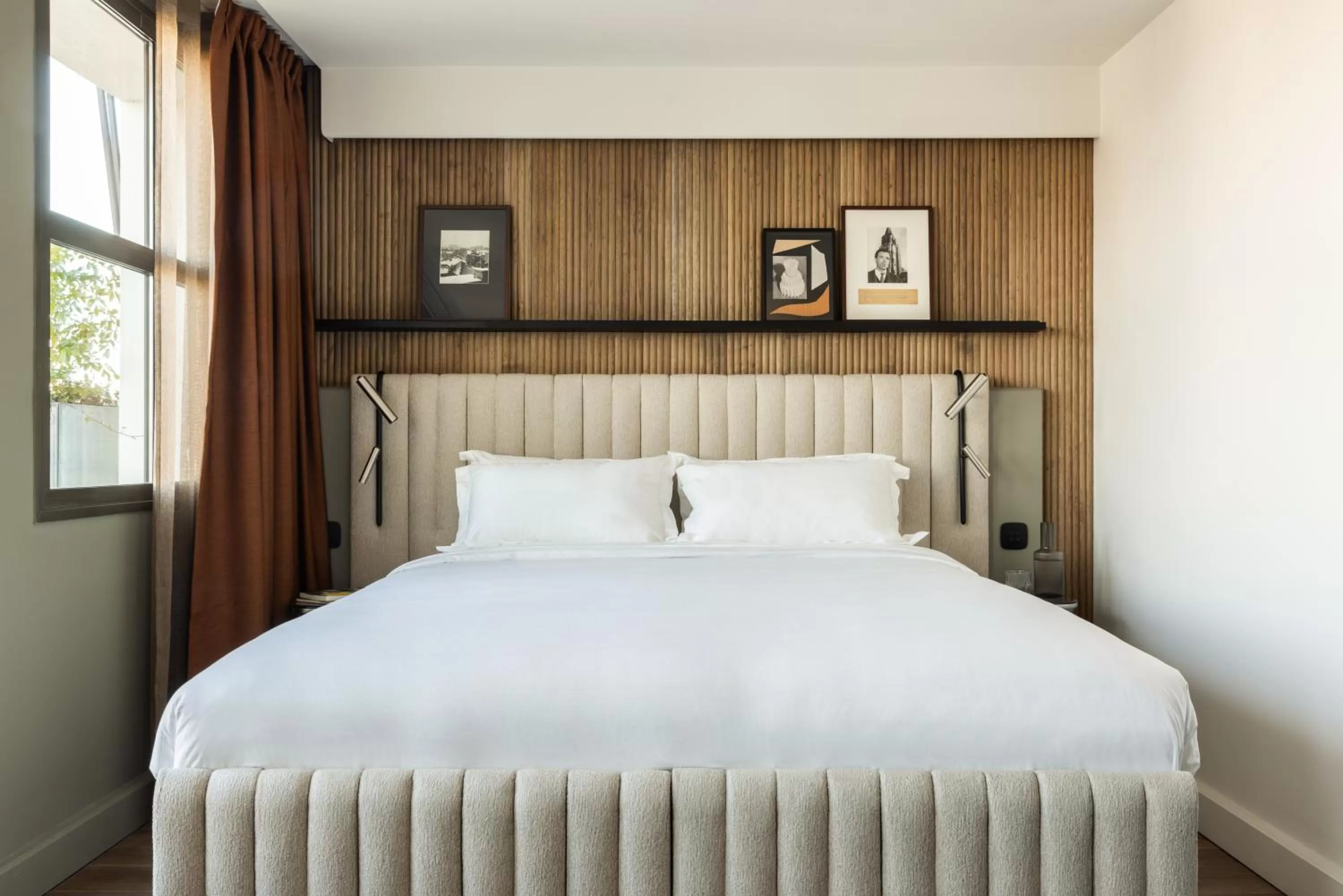 Bed in Hôtel Dame des Arts