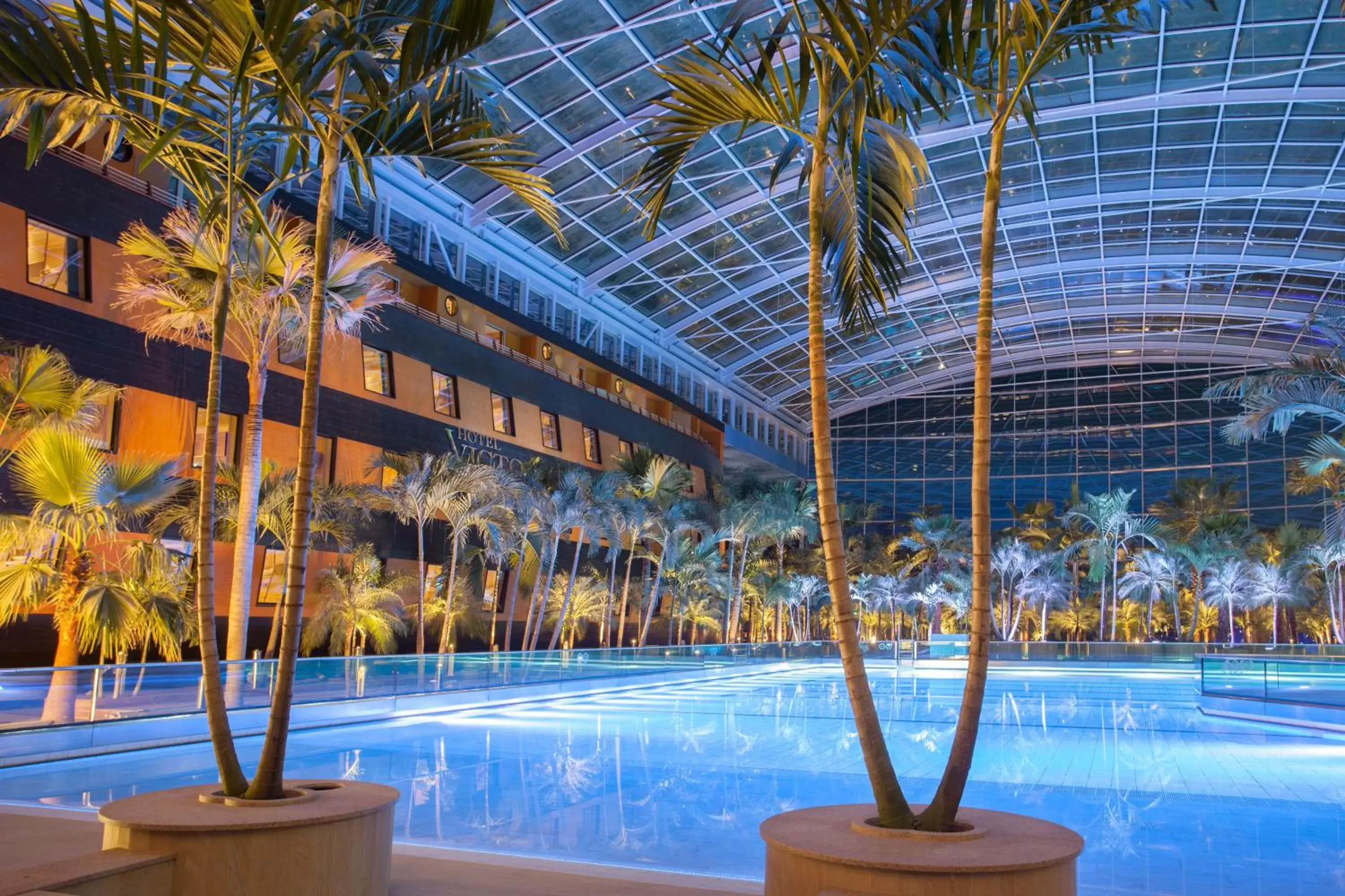 Swimming Pool in Hotel Victory Therme Erding