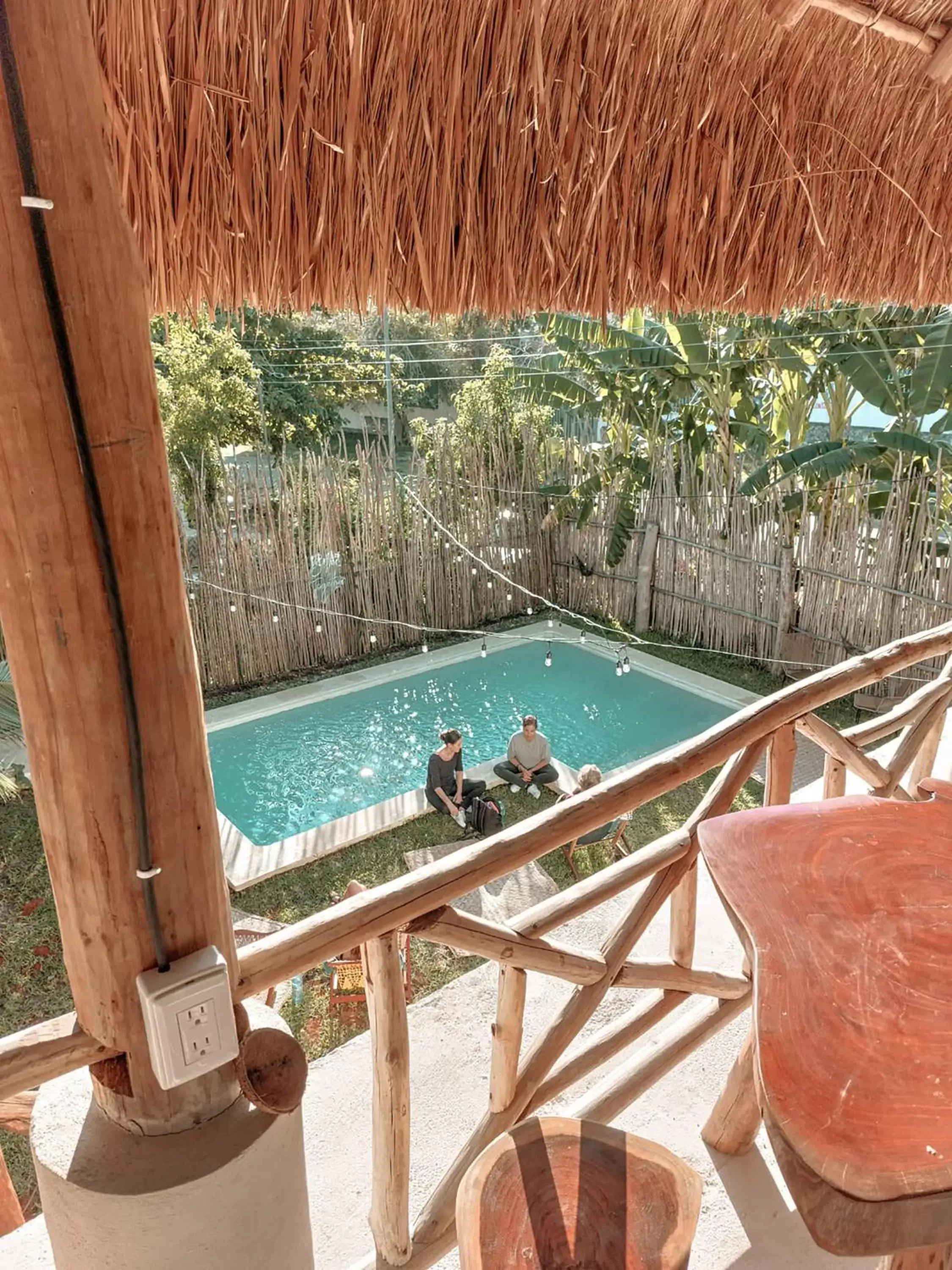 Balcony/Terrace, Swimming Pool in Hotel Xa´an Bacalar