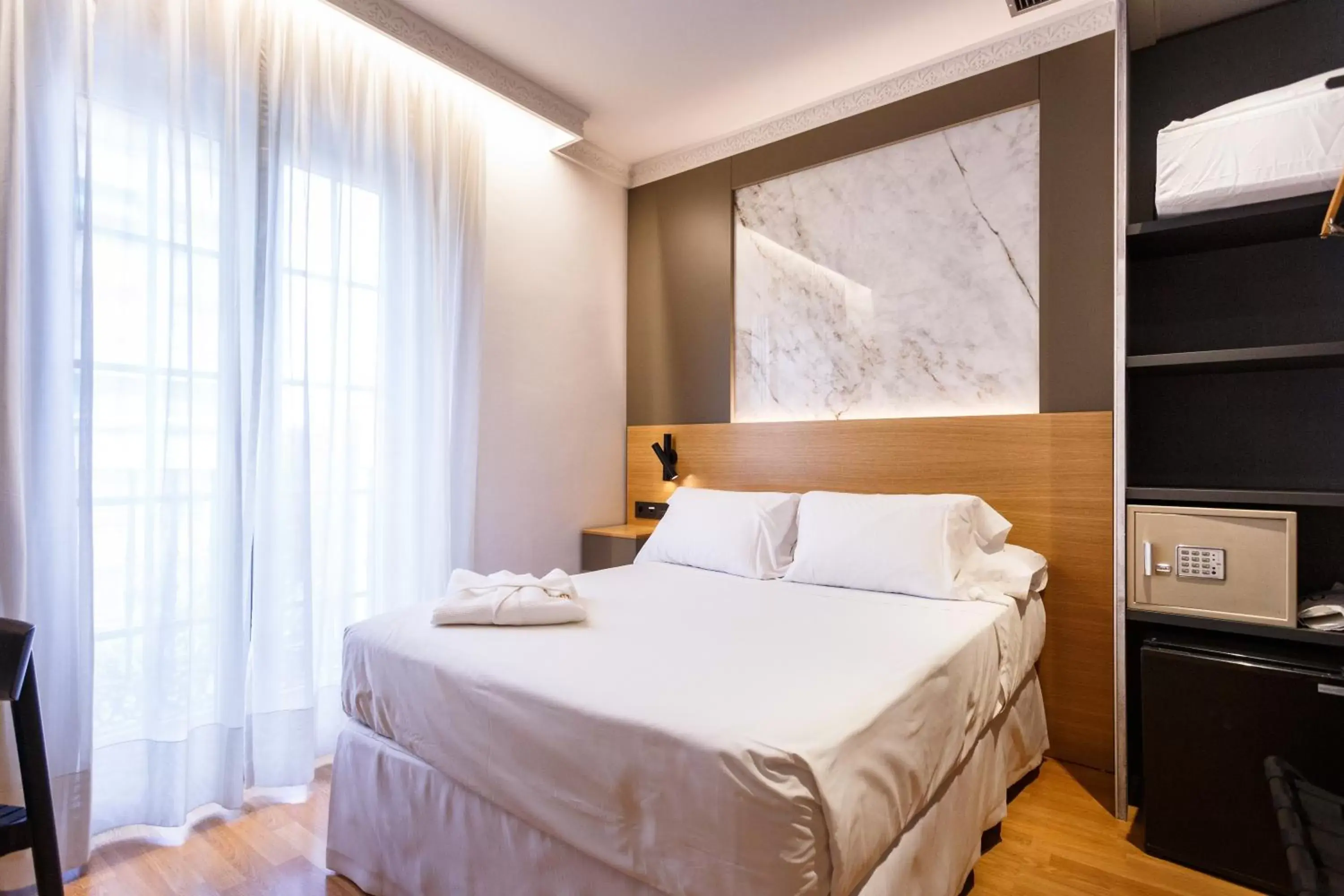 Bed in Hotel Dauro Premier