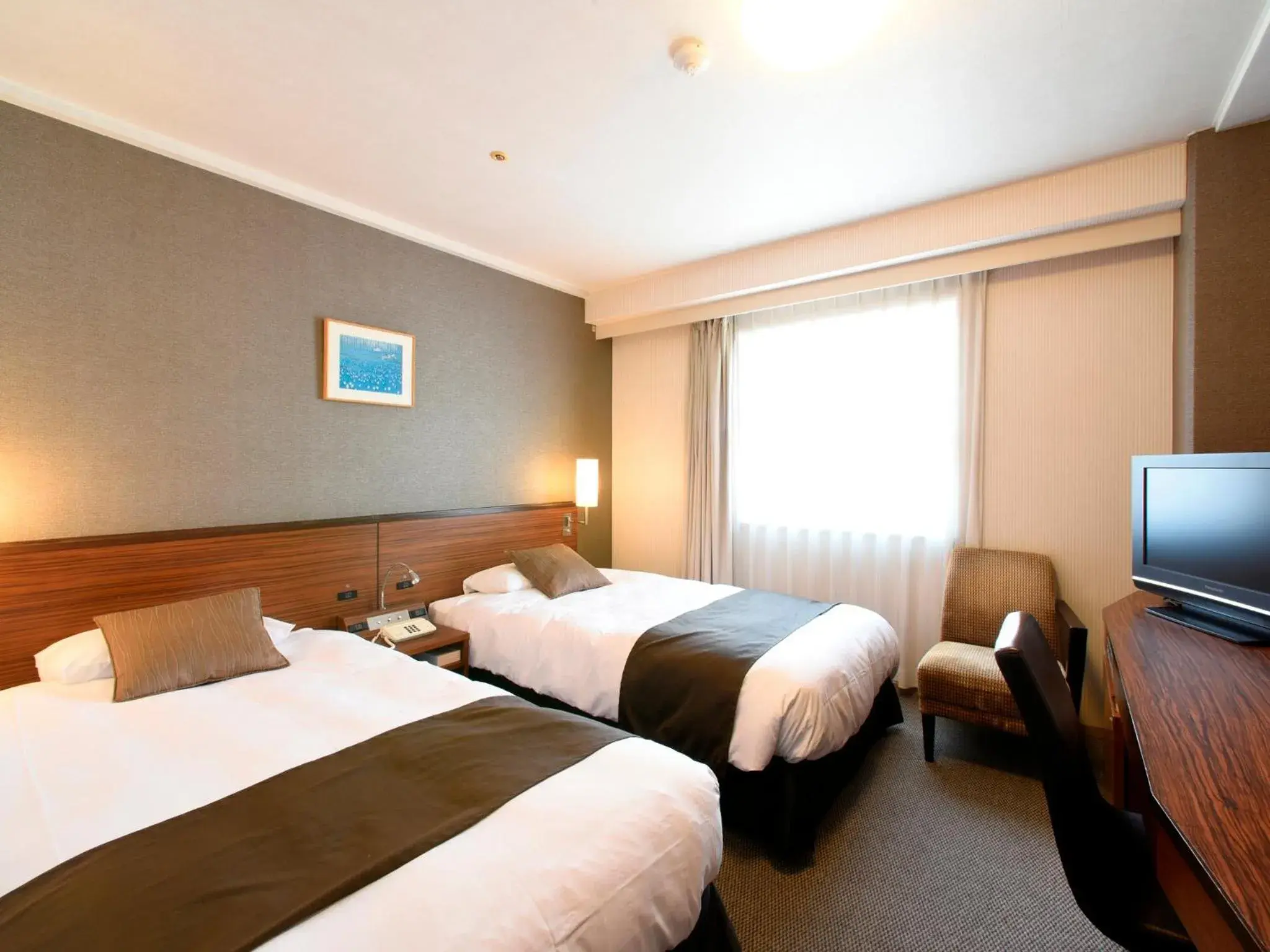 Twin Room - Smoking in Alpico Plaza Hotel Twin Room - Smoking in Alpico Plaza Hotel