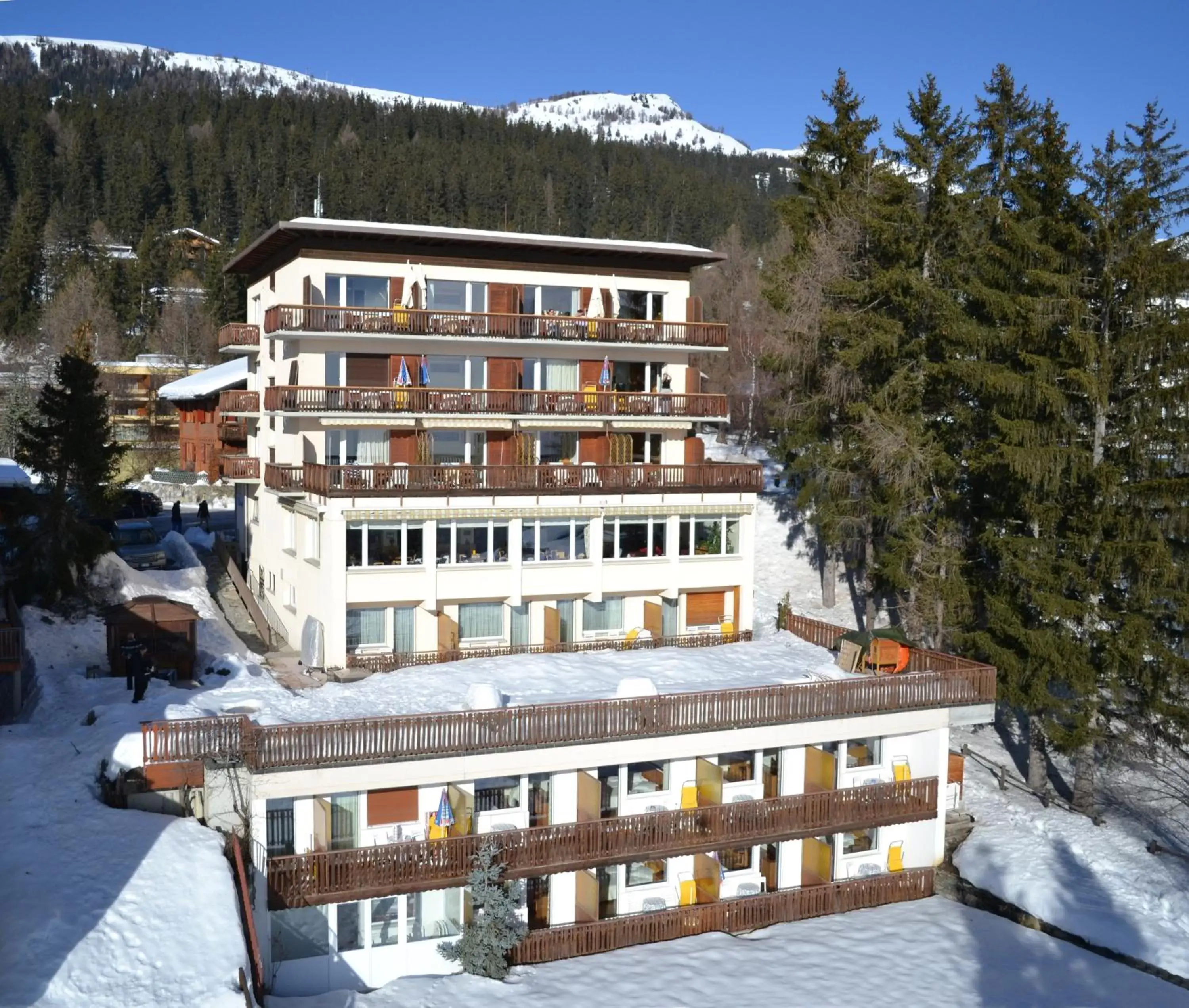 Facade/entrance, Winter in Hotel Ad'Eldorado