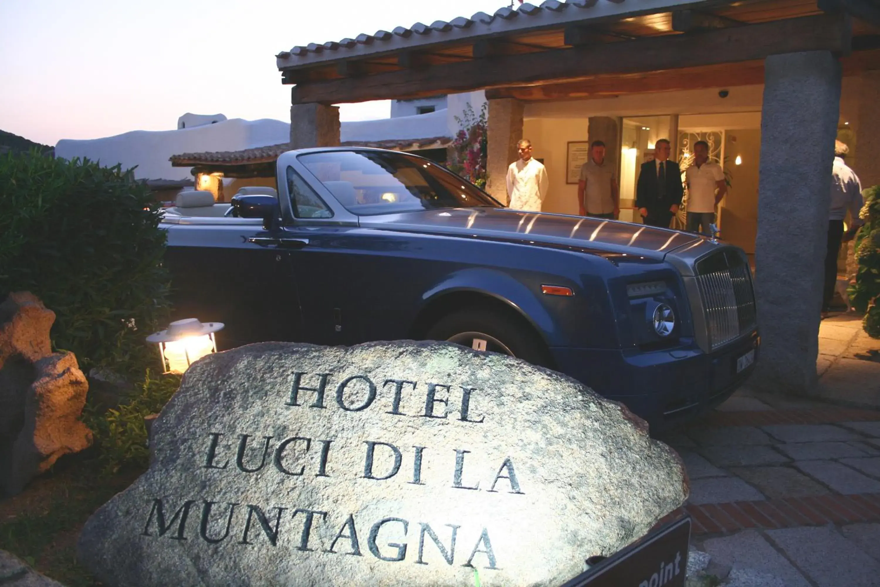Facade/entrance in Hotel Luci di la Muntagna Facade/entrance in Hotel Luci di la Muntagna