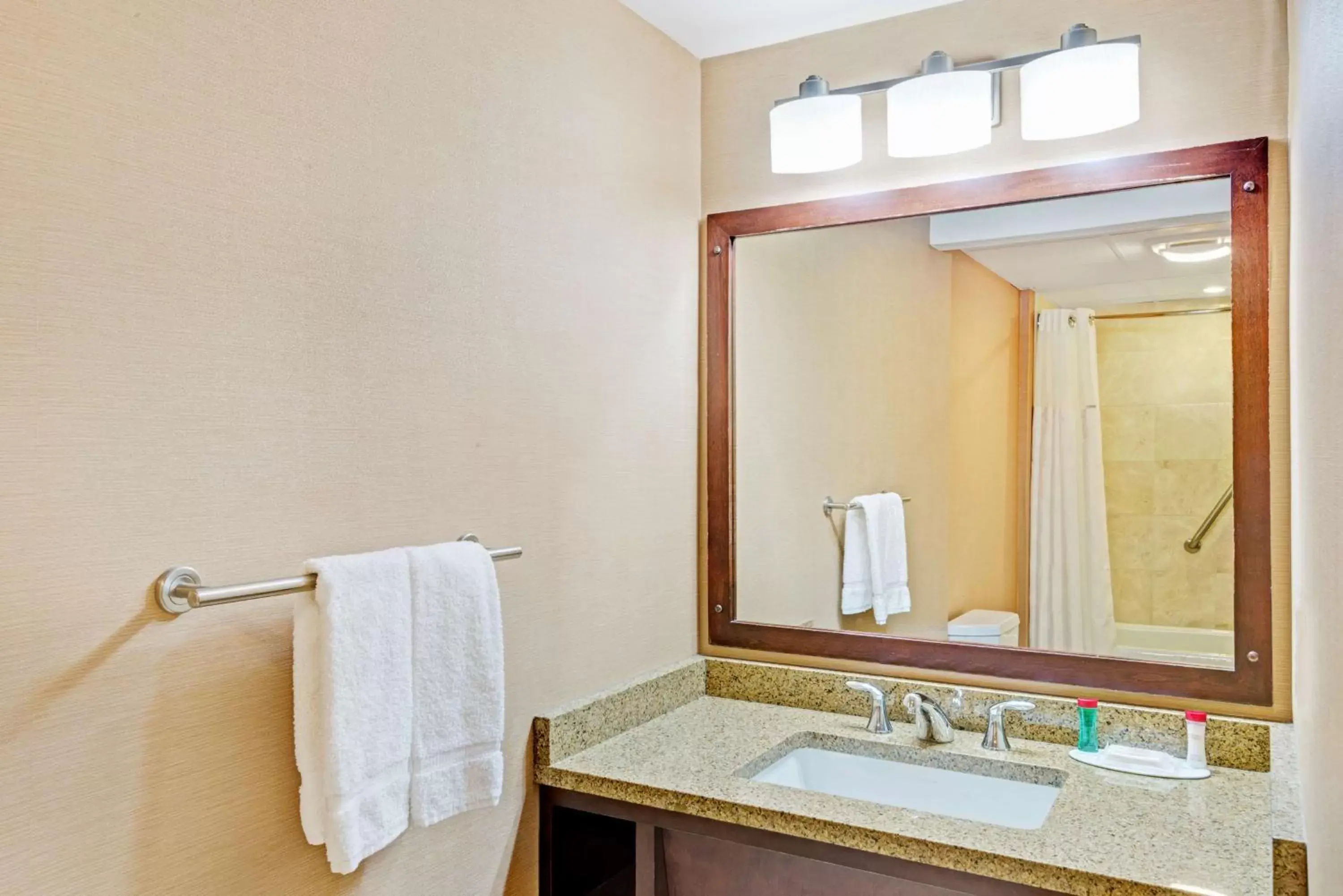 Deluxe Double Room with Two Double Beds in Ramada by Wyndham Seekonk Providence Area