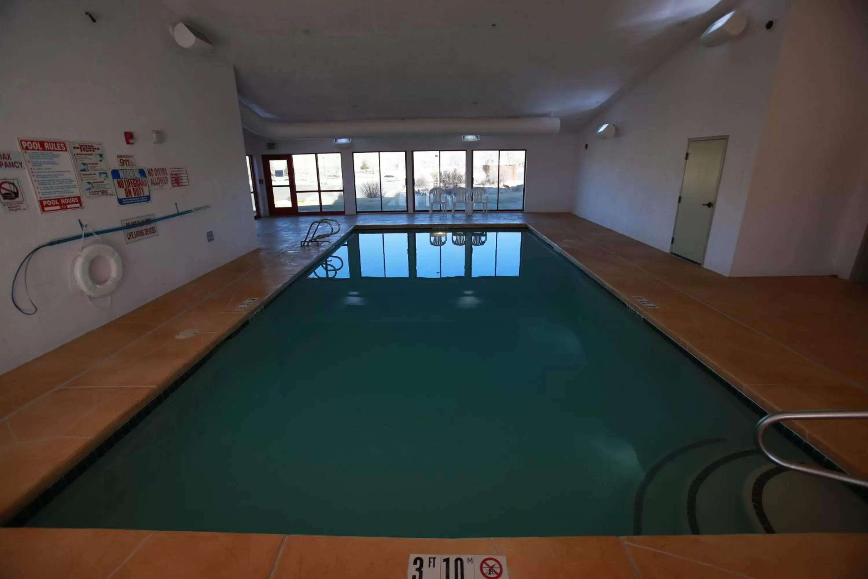 Swimming Pool in Ute Mountain Casino Hotel