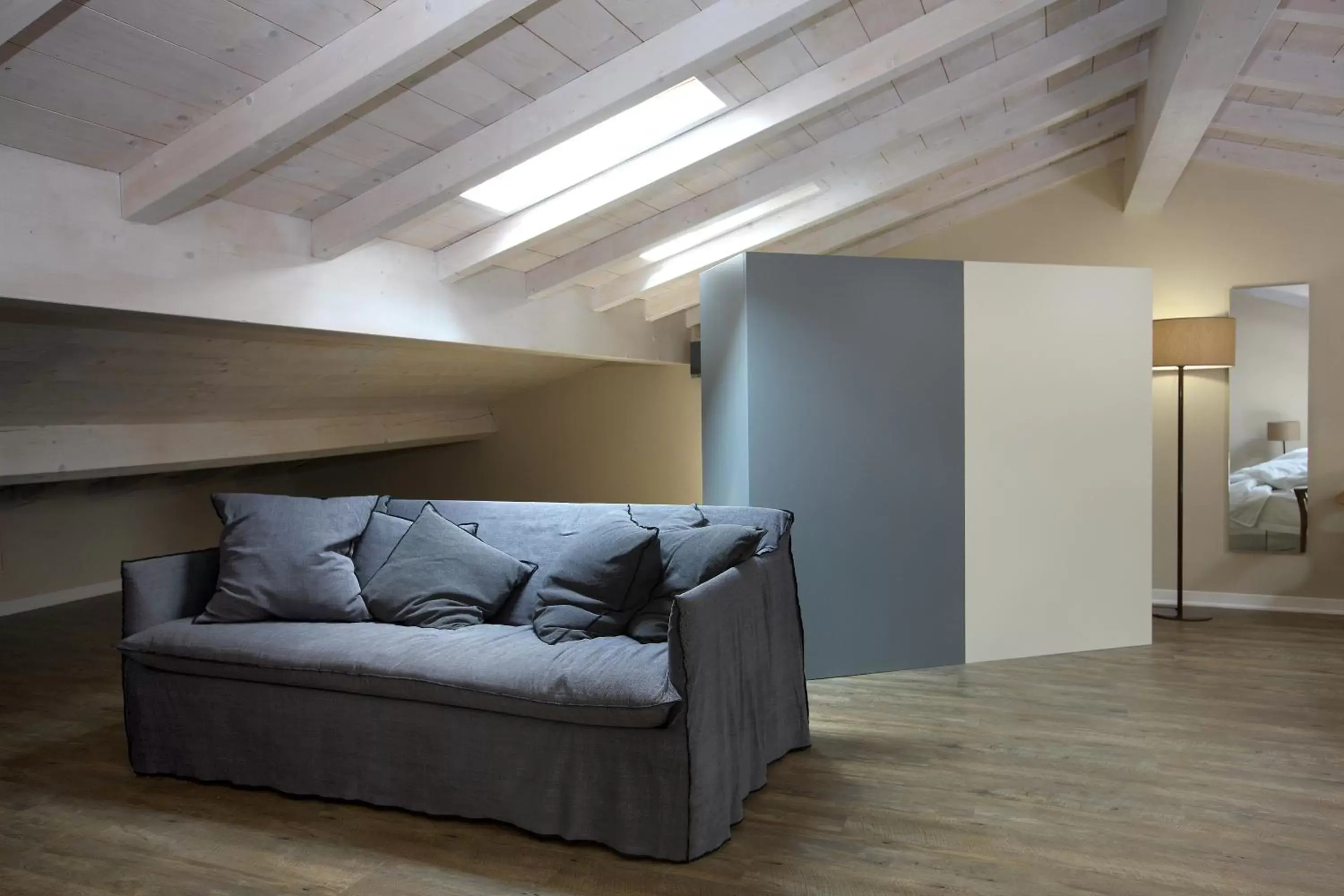 Bed, Seating Area in Corte San Luca Apartments
