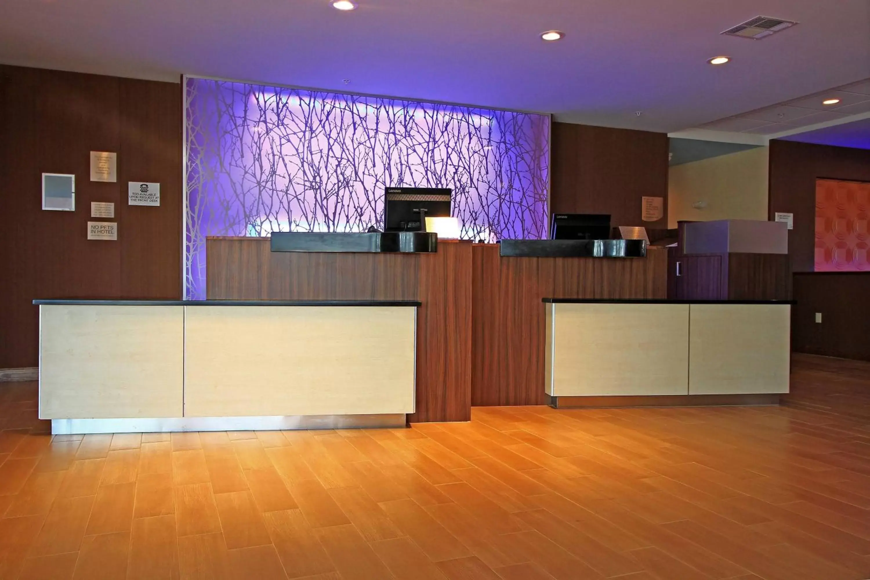 Lobby or reception, Lobby/Reception in Fairfield Inn & Suites by Marriott London