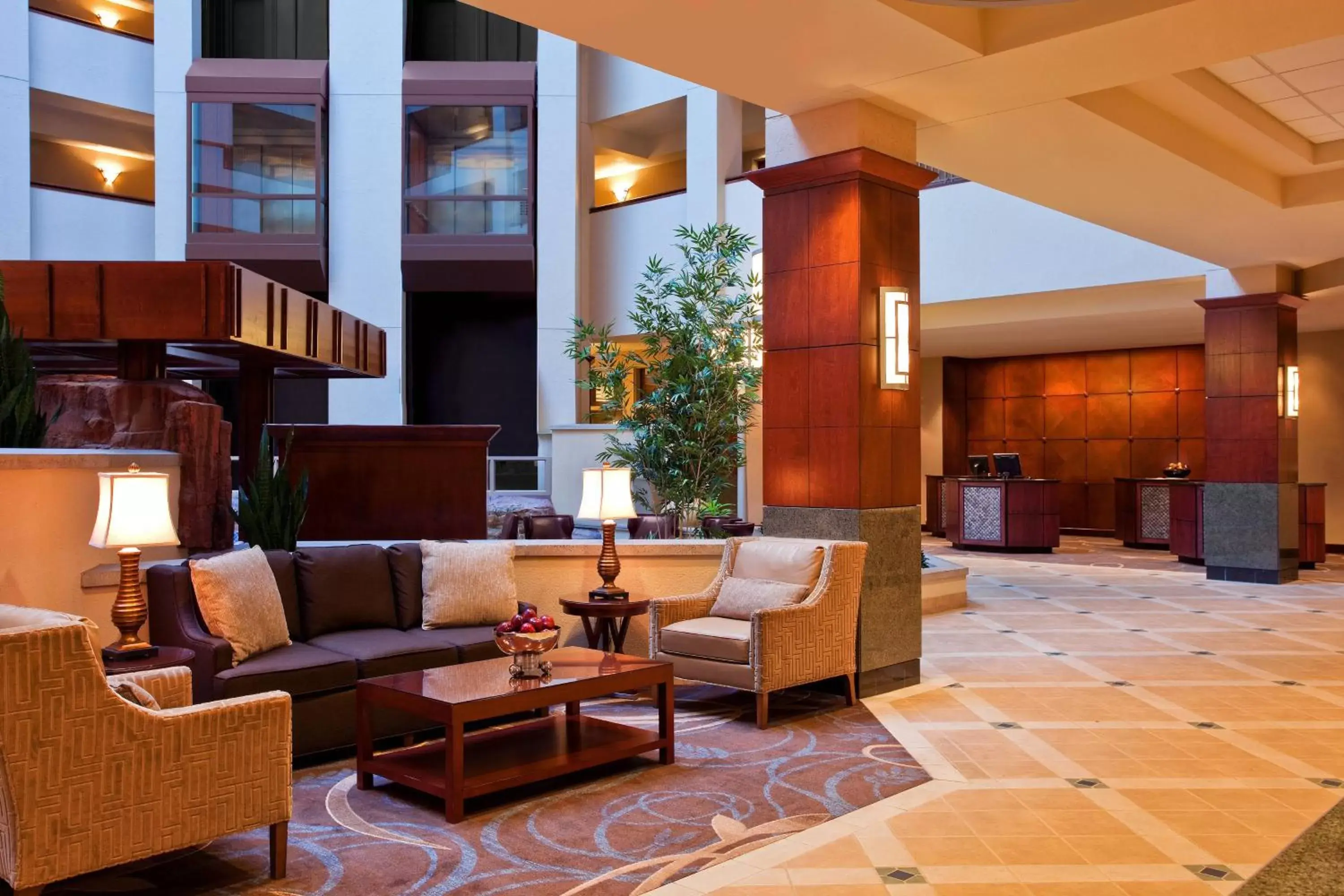Lobby or reception in Sheraton Sioux Falls & Convention Center