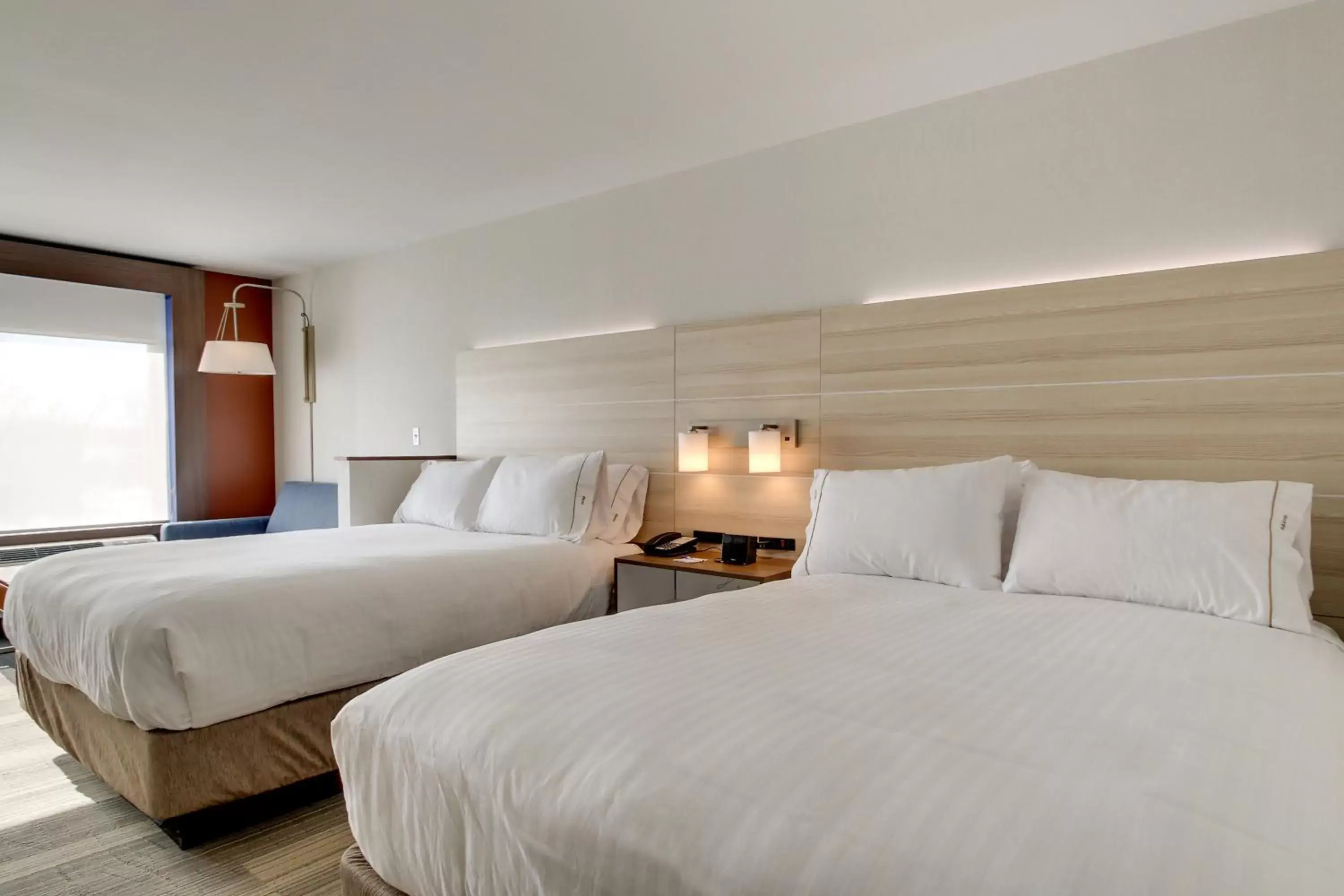 Queen Suite with Two Queen Beds in Holiday Inn Express & Suites Galesburg, an IHG Hotel Queen Suite with Two Queen Beds in Holiday Inn Express & Suites Galesburg, an IHG Hotel