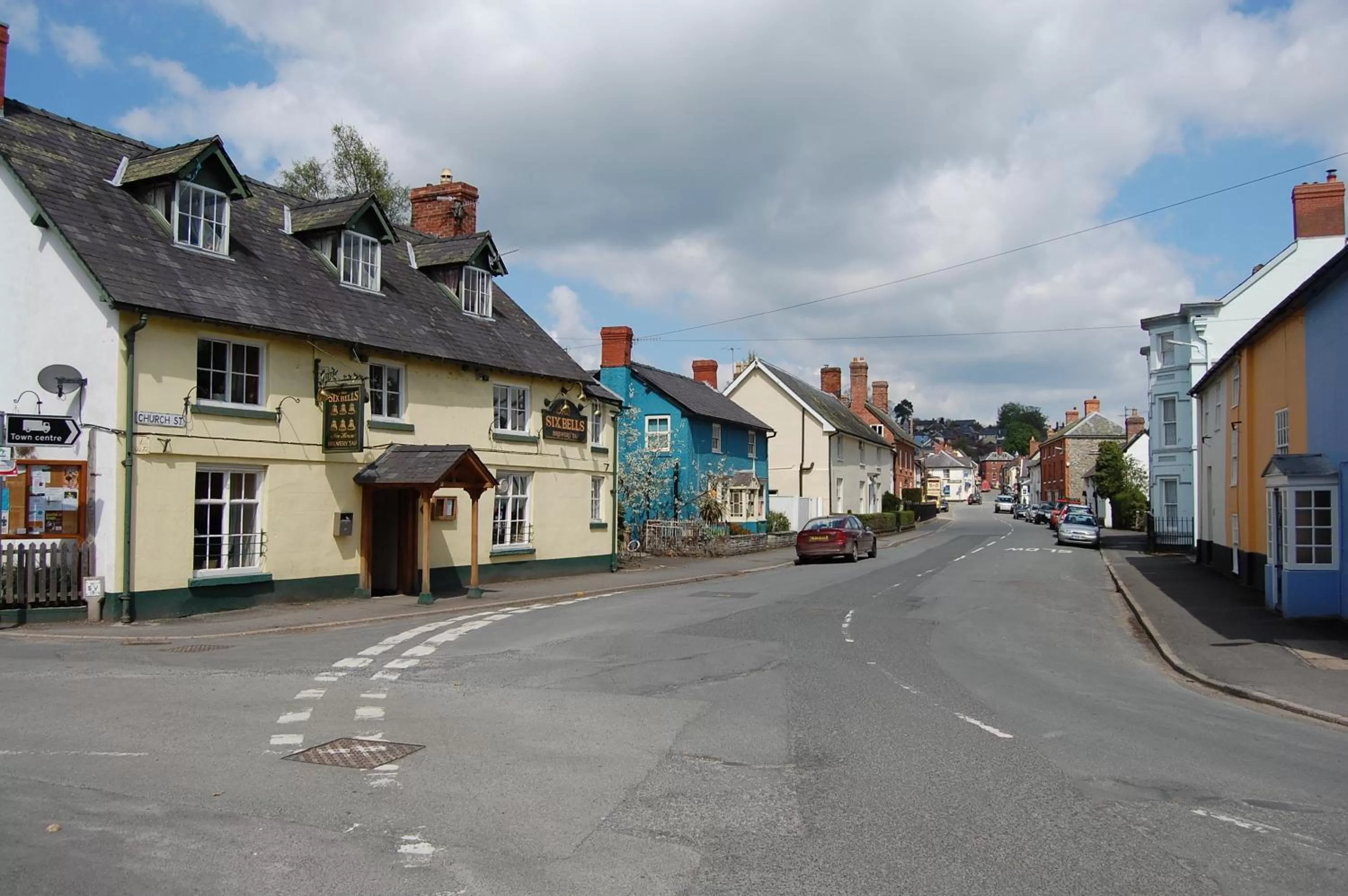 Nearby landmark, Neighborhood in Middle Woodbatch B&B