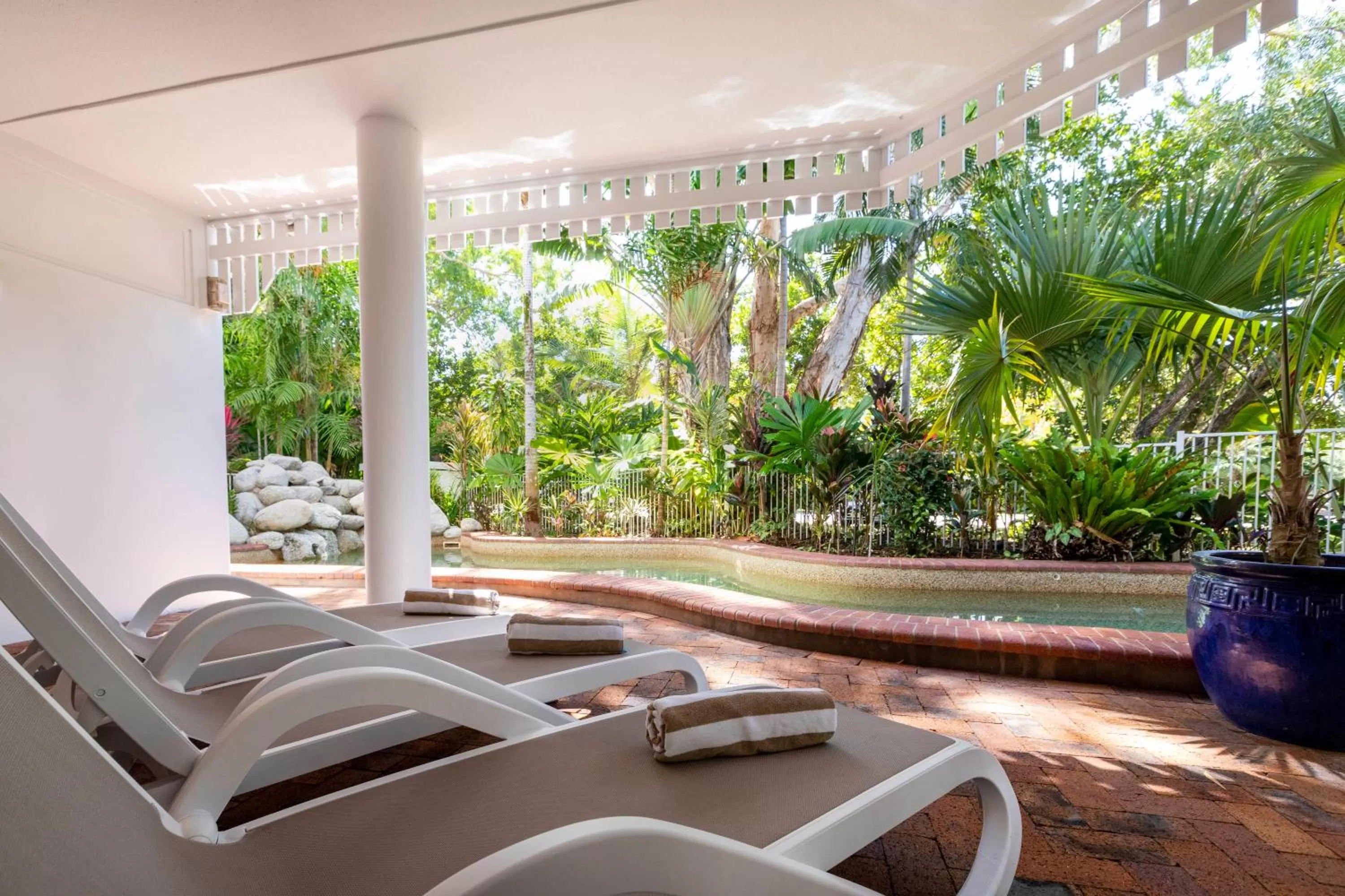 Swimming pool in The White House Port Douglas