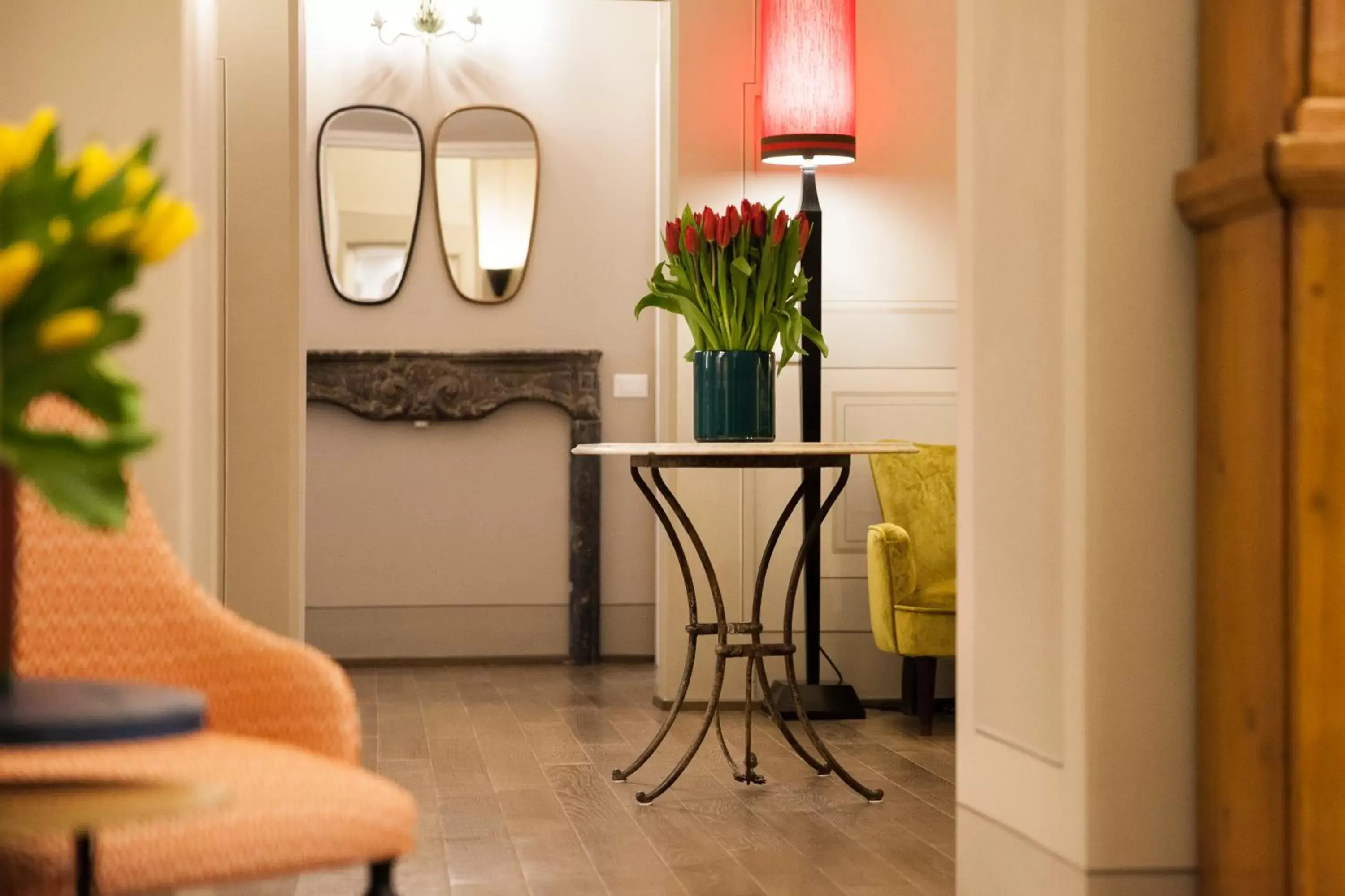 Communal lounge/ TV room, Seating Area in Casa Fabbrini Fancy Suites