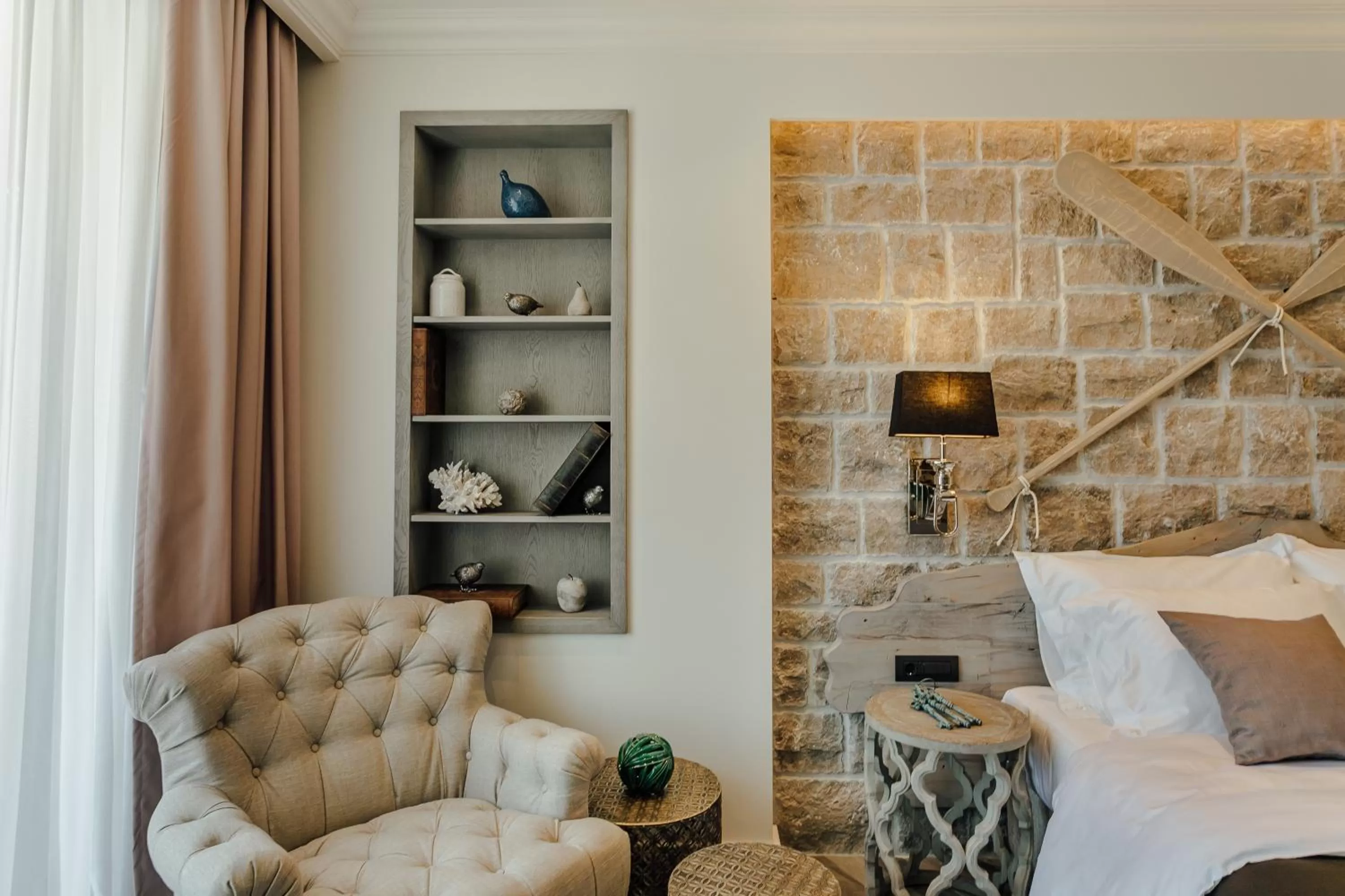 Seating area, Bed in Boutique Hotel Casa del Mare - Vizura