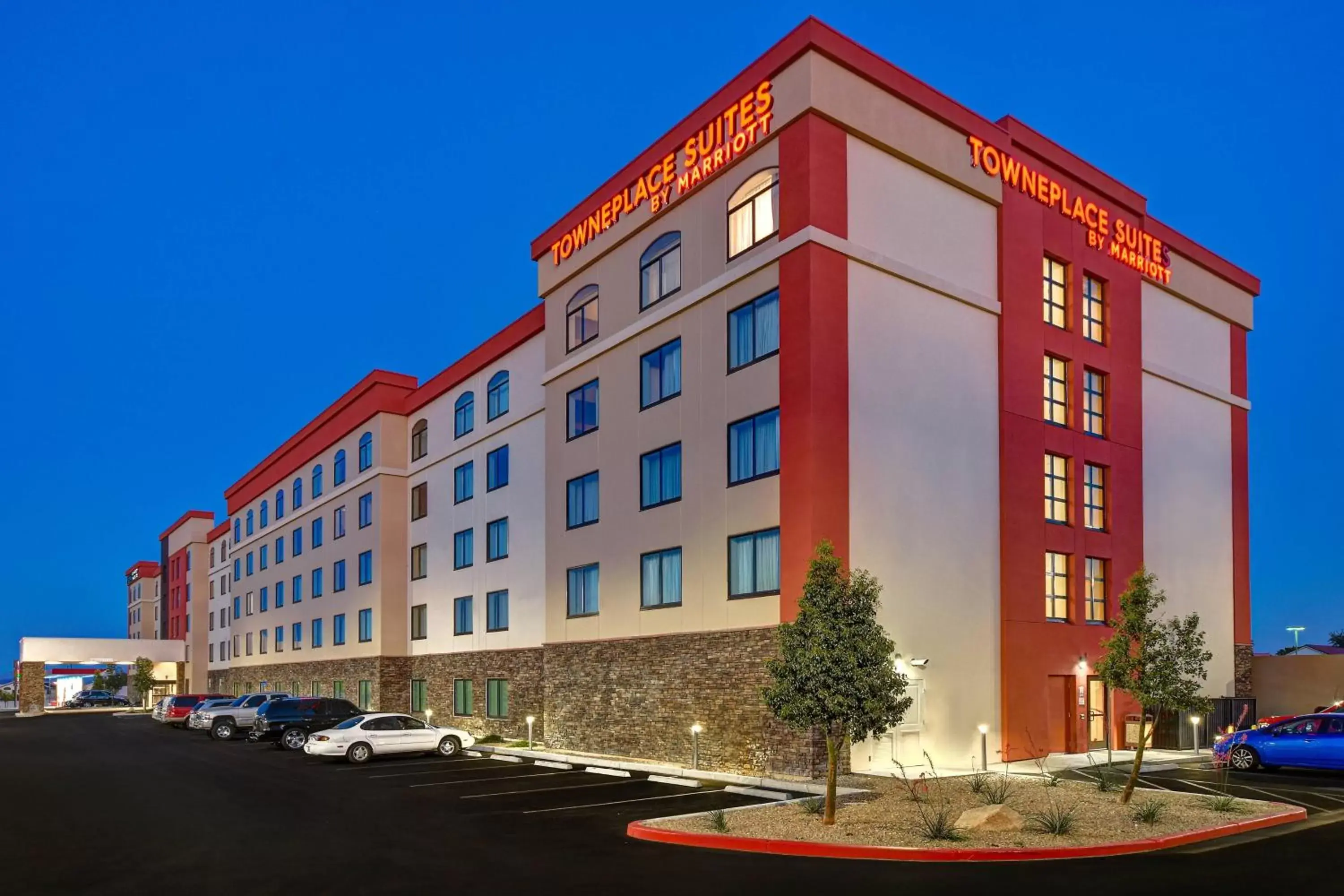 Property Building in TownePlace Suites Las Vegas Airport South