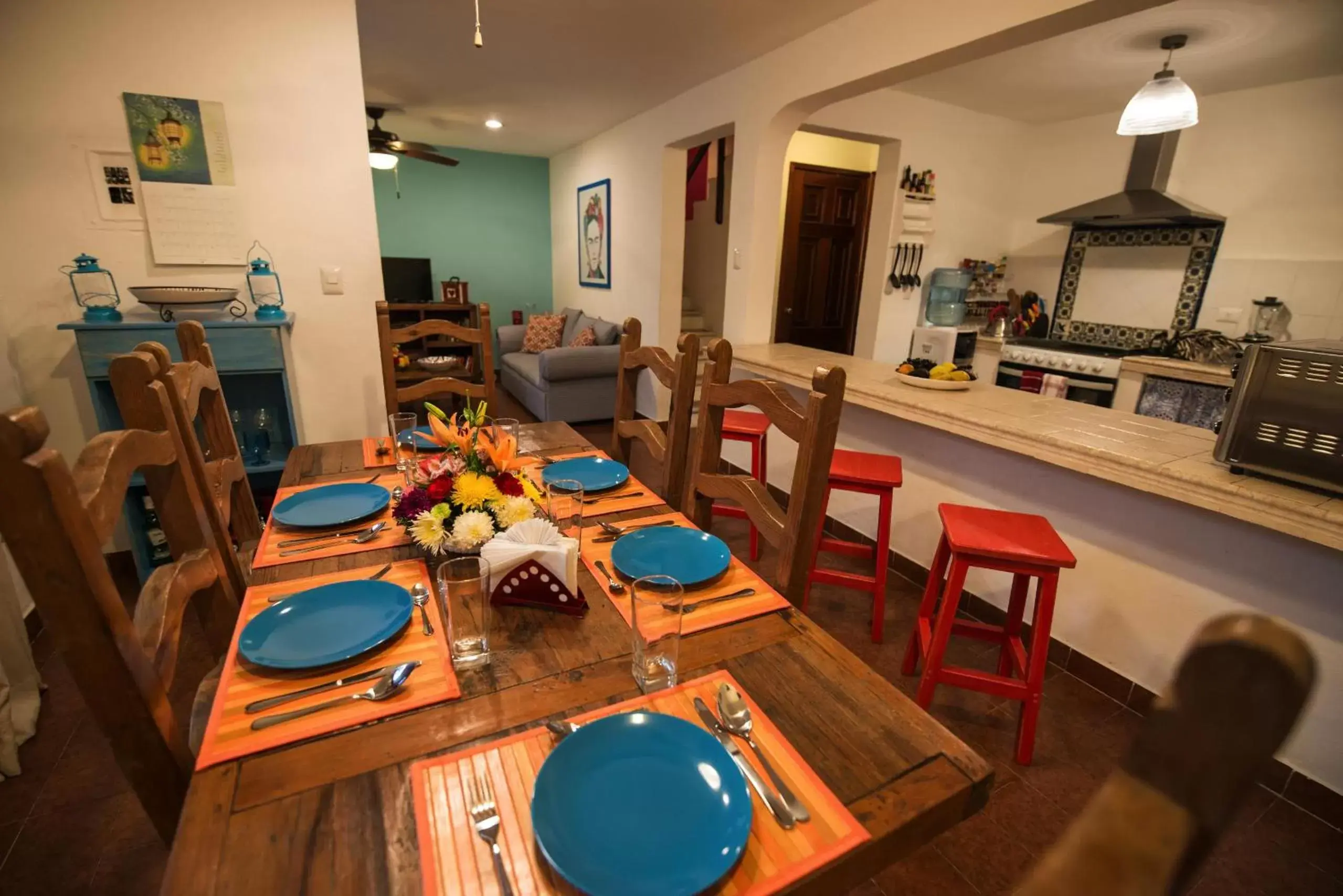 Kitchen or kitchenette, Restaurant/Places to Eat in Hotel Villas Colibrí Suites & Bungalows