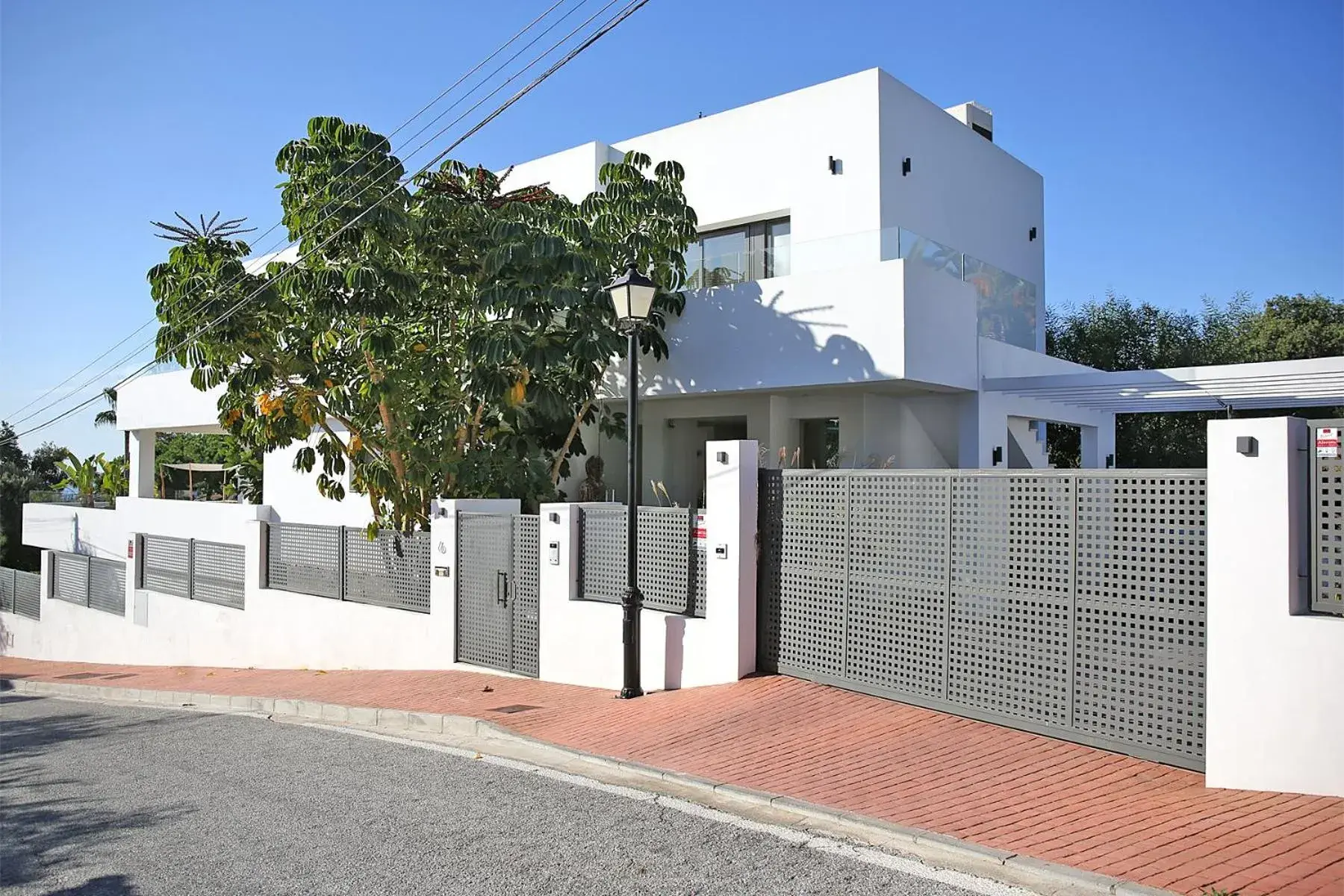 Facade/entrance, Property Building in Casa Bodhi Marbella