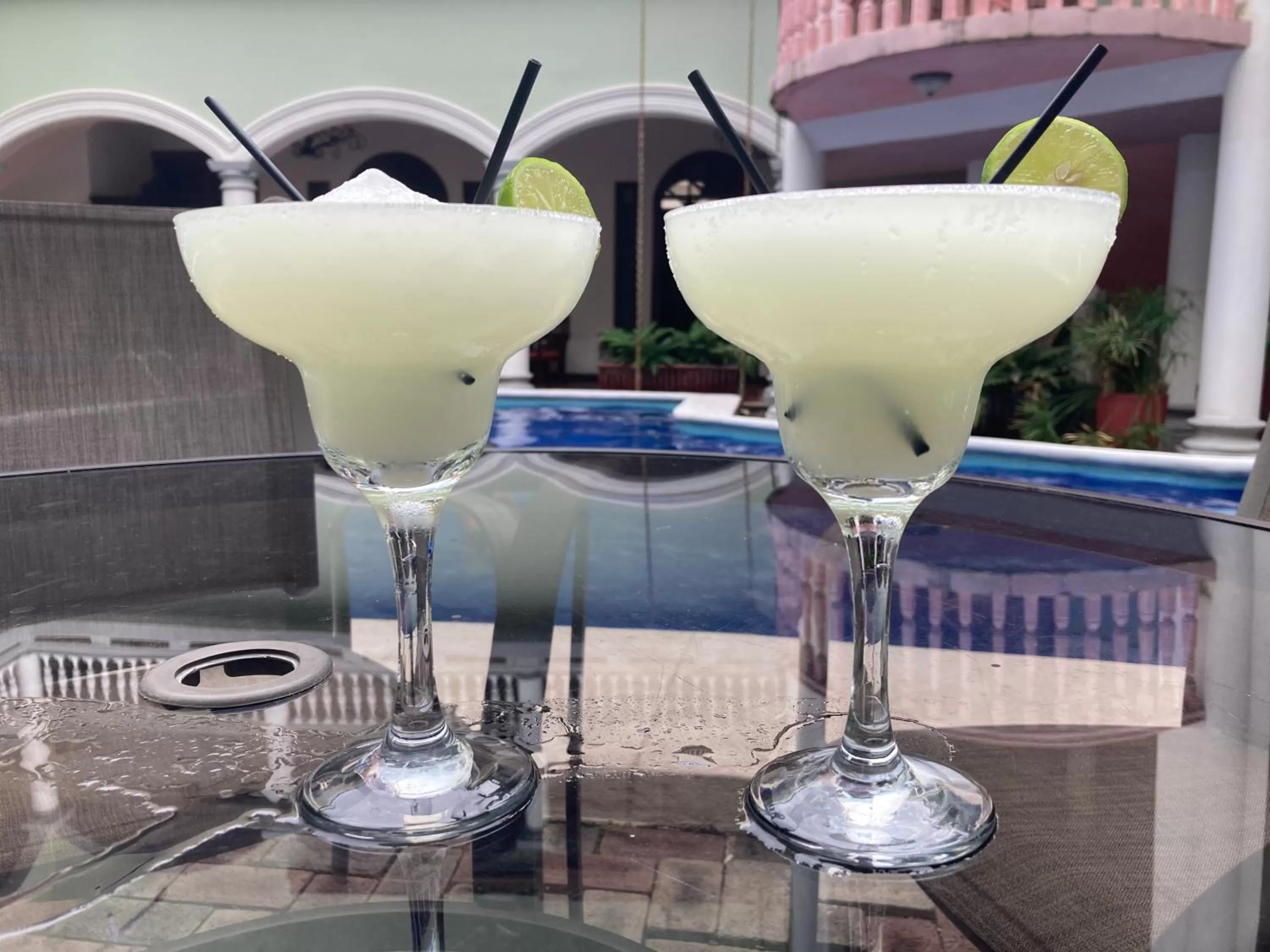 Restaurant/places to eat in Hotel Real La Merced