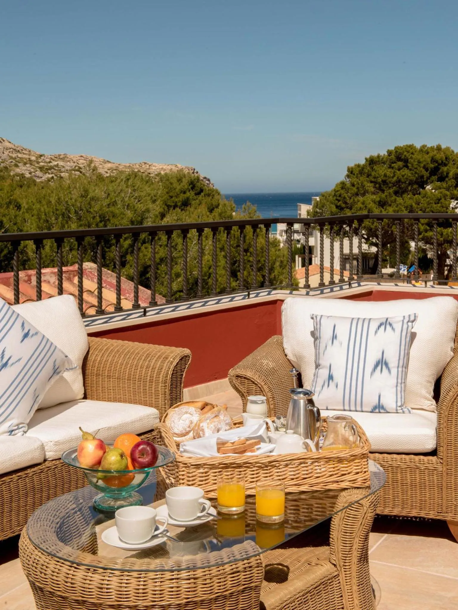 Business facilities in Hotel Cala Sant Vicenç - Adults Only