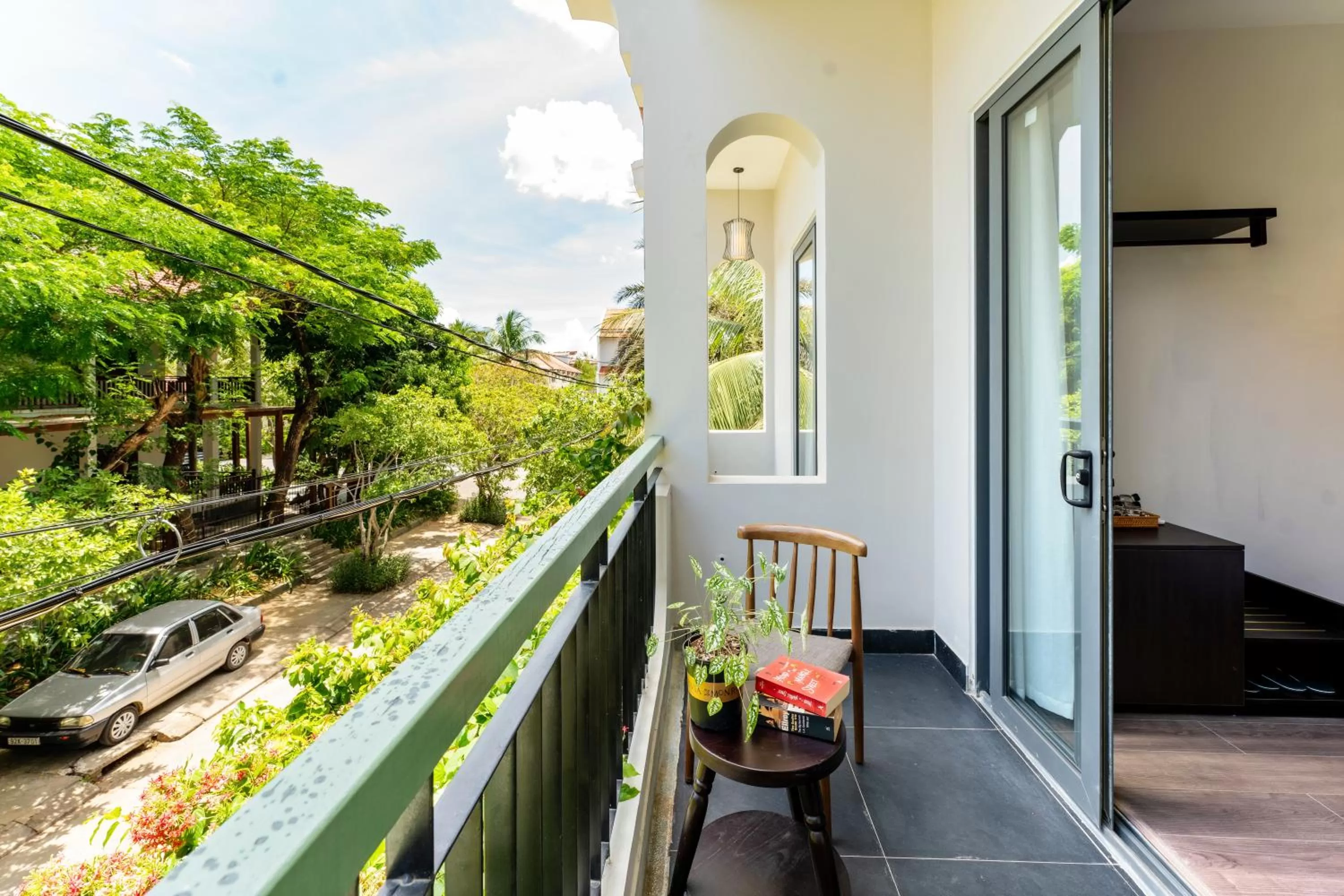 Spring in Lacasa Old Town Villa