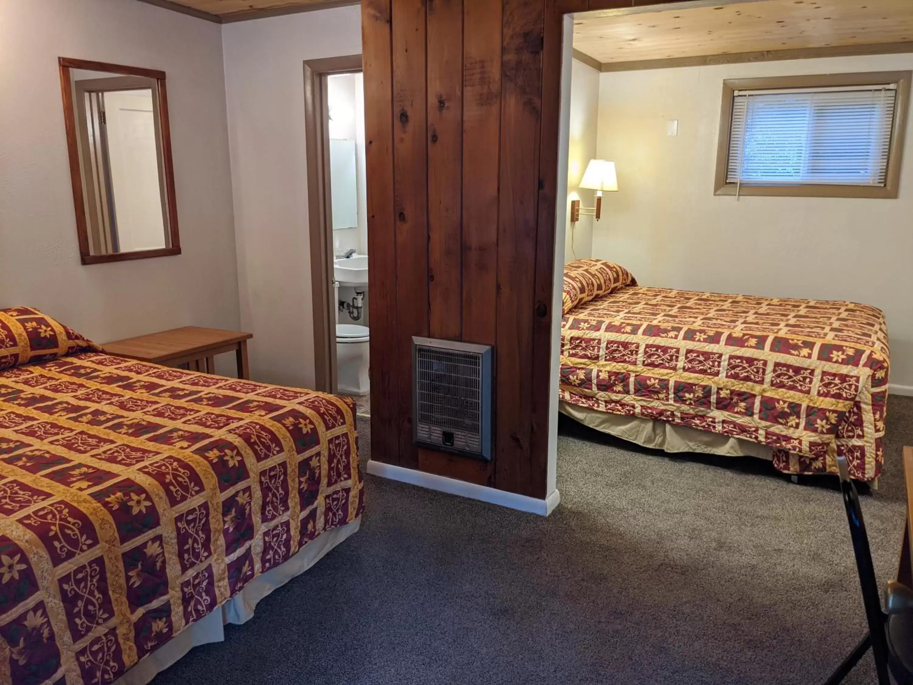 Bed in Seadrift Motel & RV Park