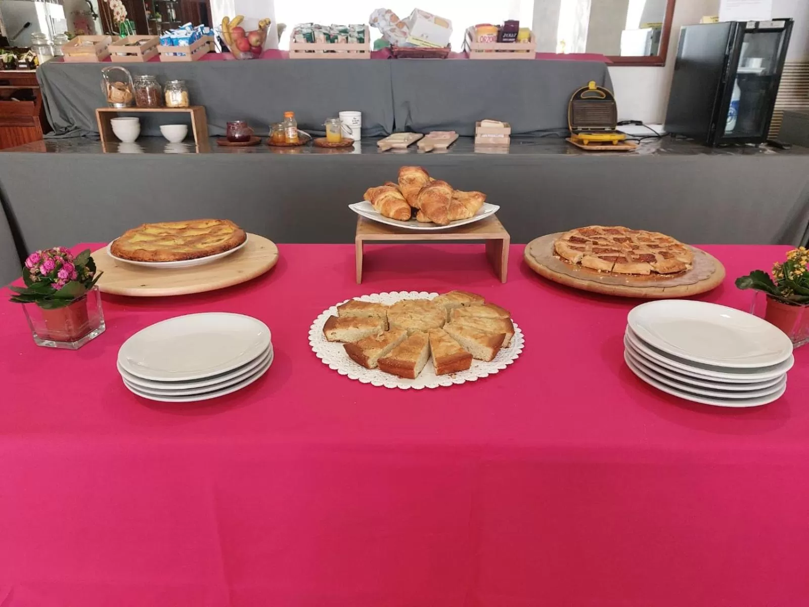 Restaurant/places to eat in Hotel Marconi