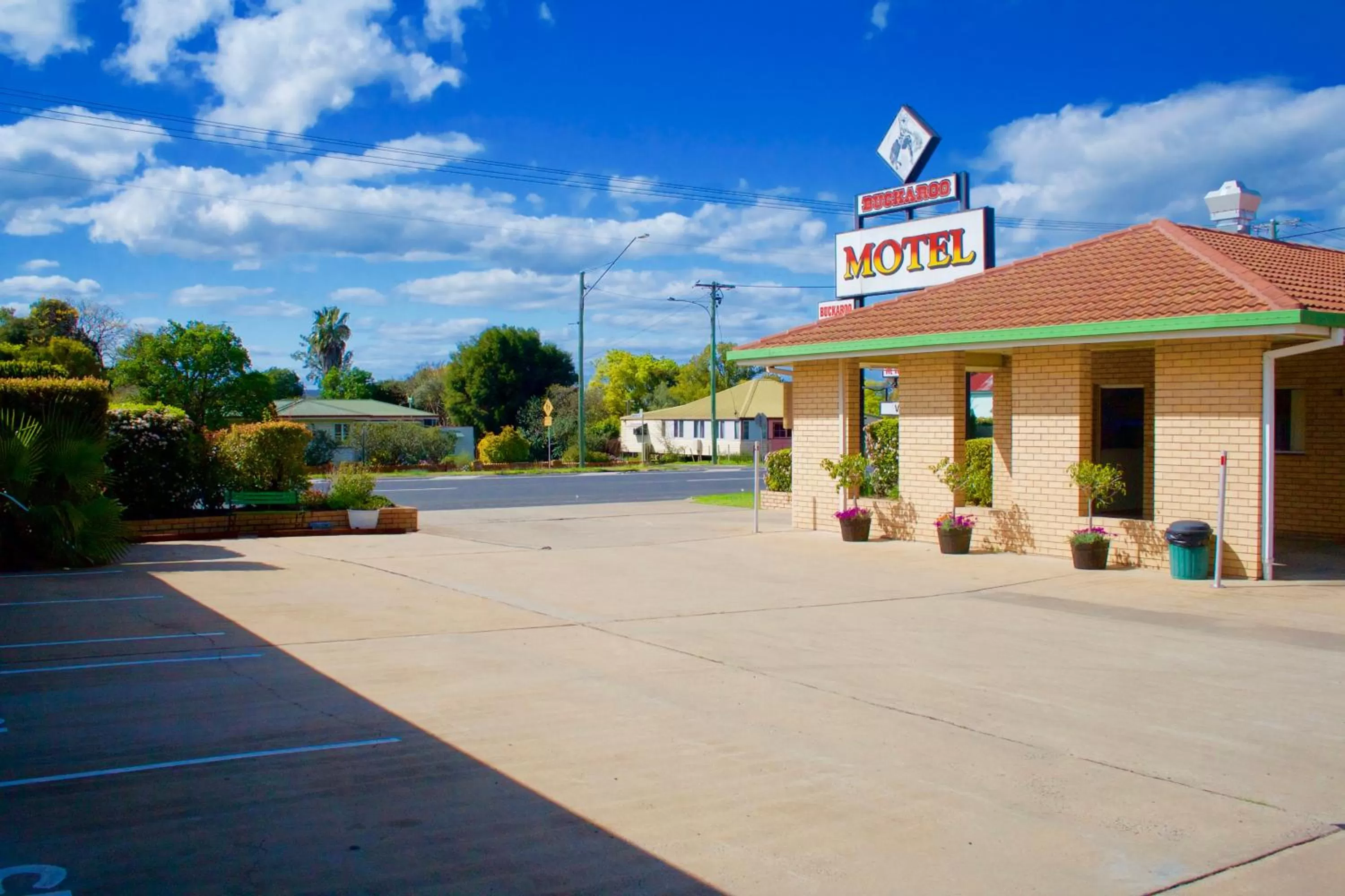 Property building in Buckaroo Motor Inn