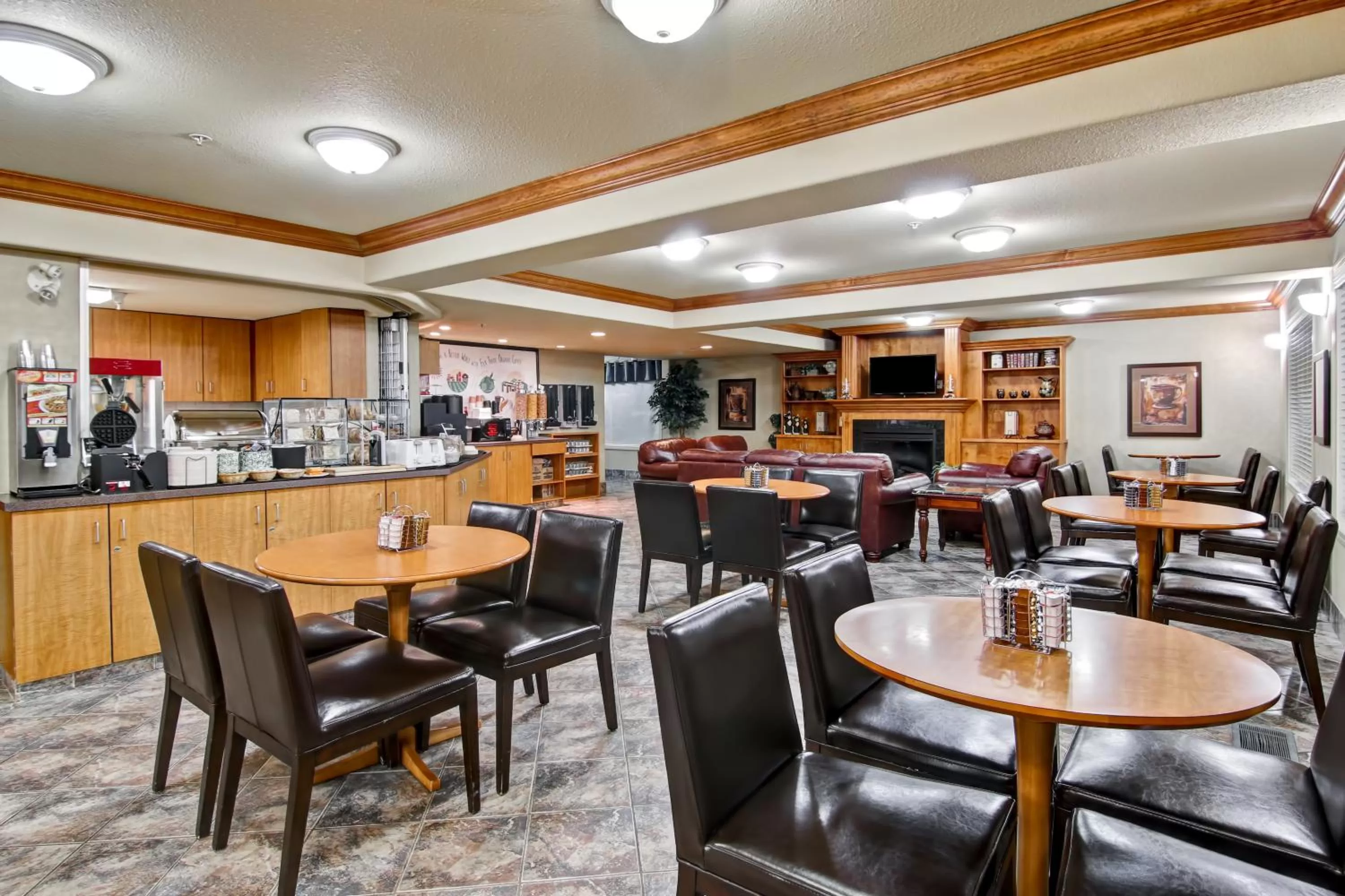 Coffee/tea facilities in Canalta Provost