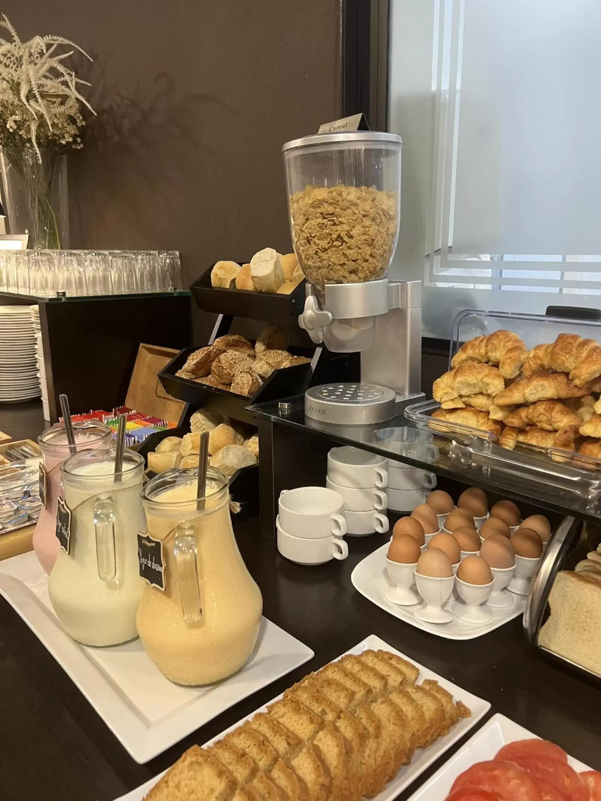 Buffet breakfast, Breakfast in Hotel Alvear